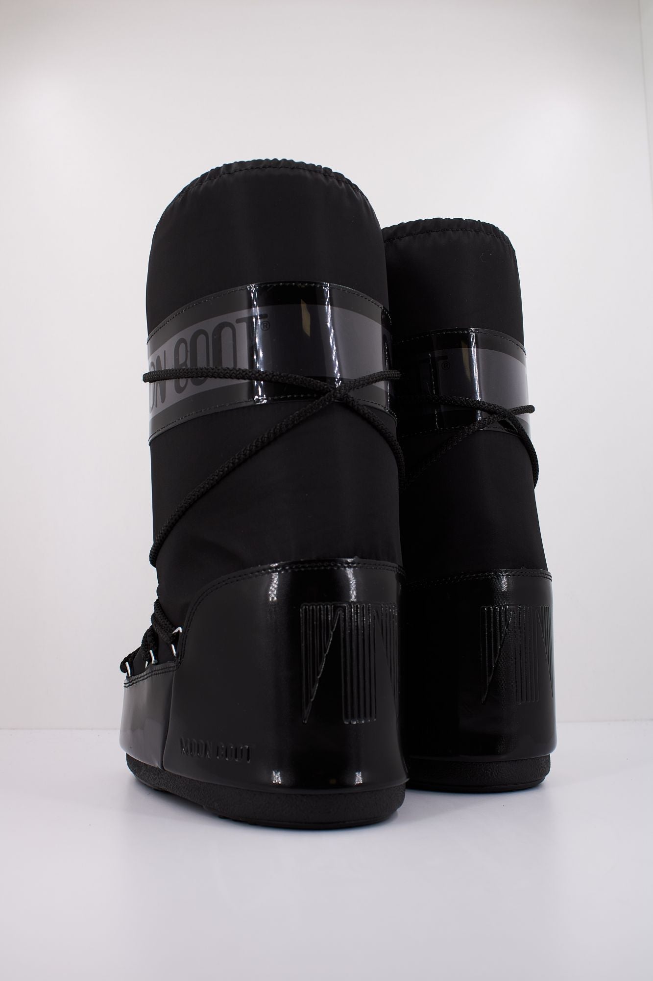 MOON BOOT GLANCE en color NEGRO (4)