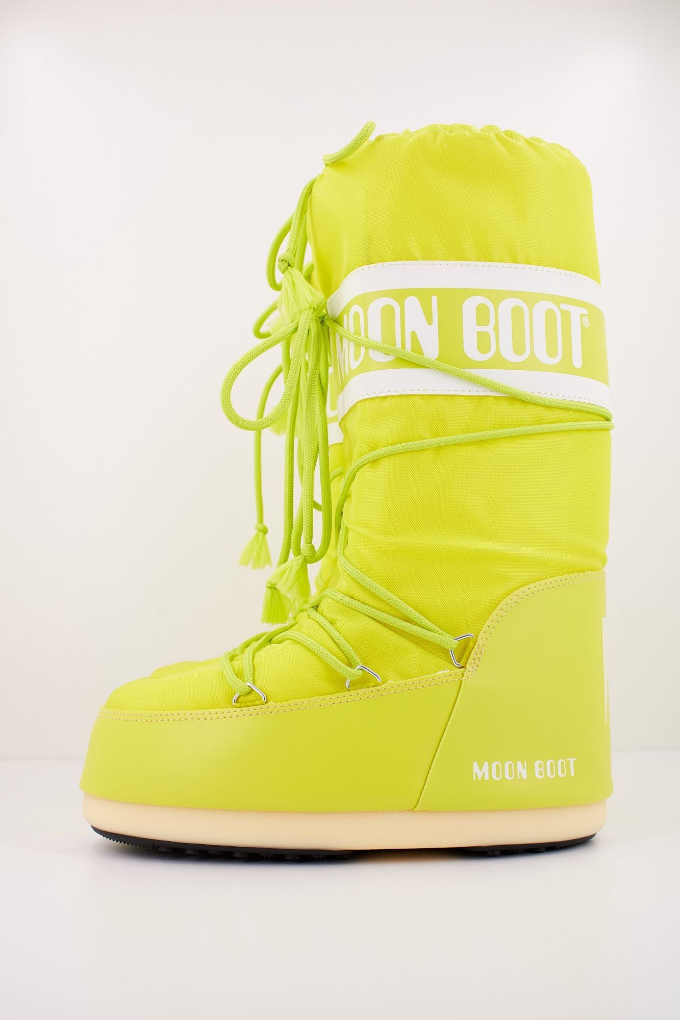 MOON BOOT MB ICON NYLON en color AMARILLO (1)