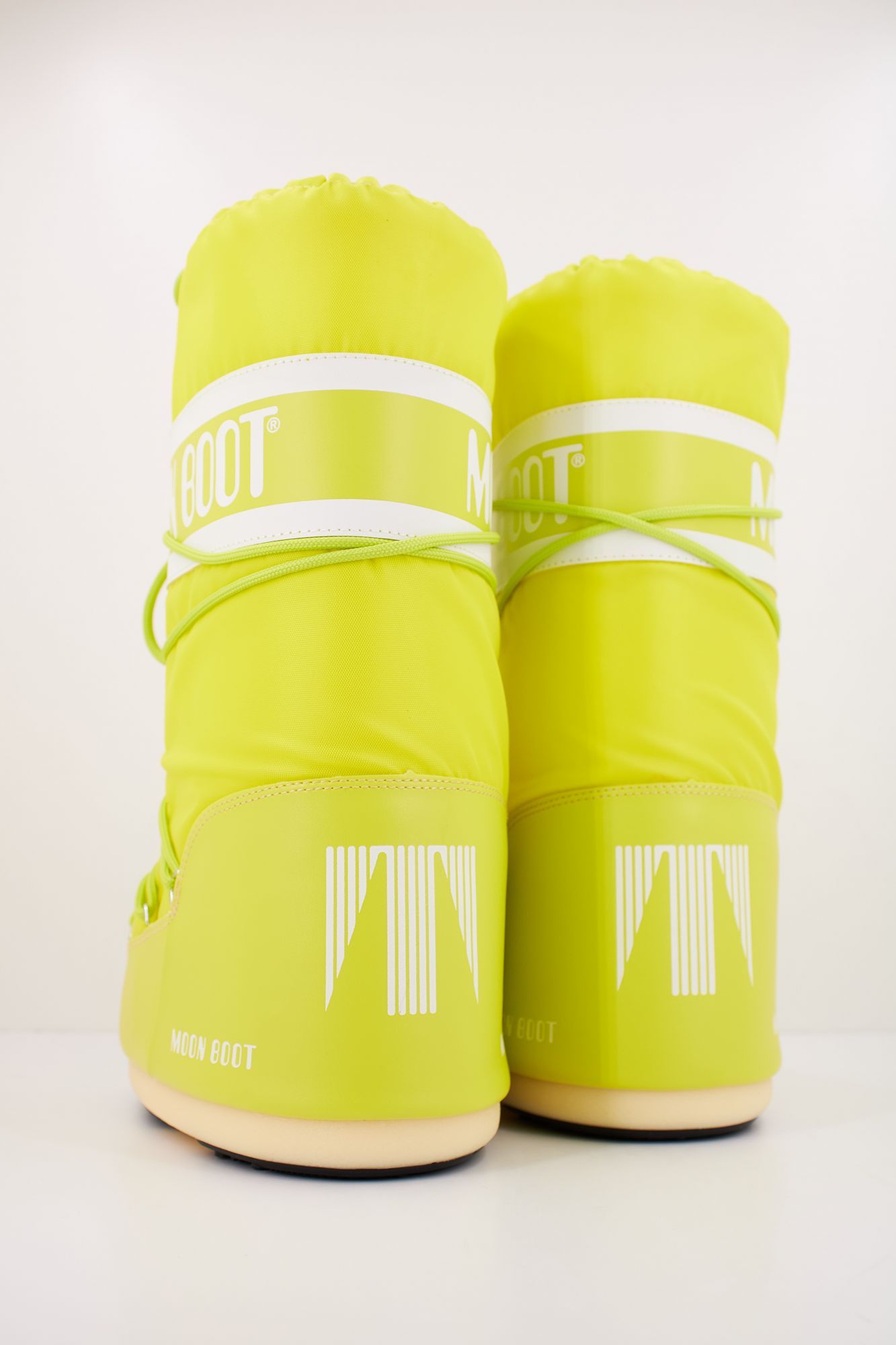 MOON BOOT MB ICON NYLON en color AMARILLO (4)
