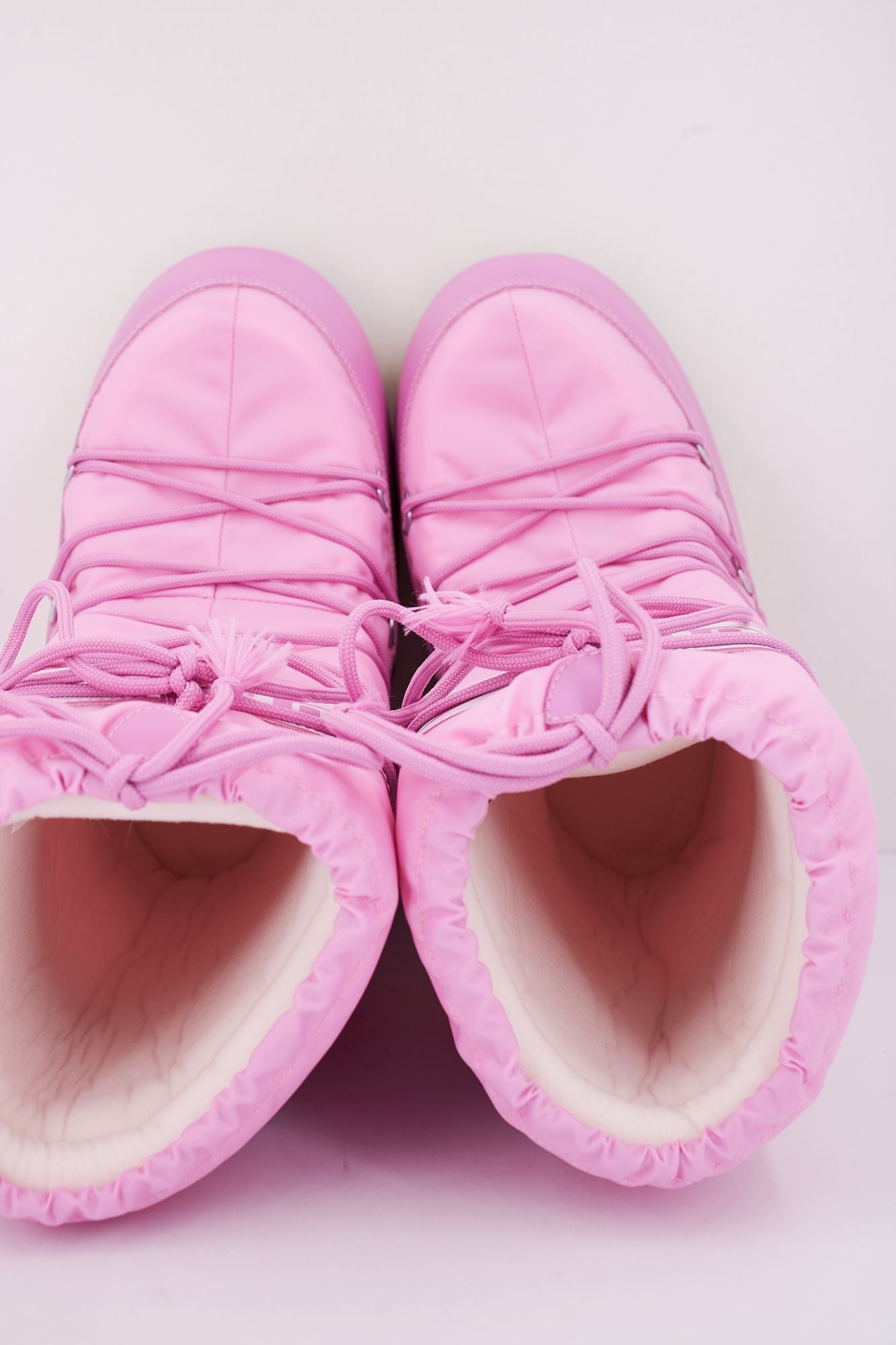 MOON BOOT MB ICON NYLON en color ROSA (3)