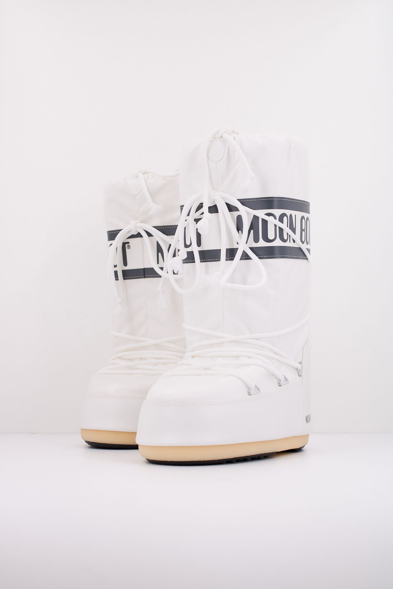 MOON BOOT MB ICON NYLON en color BLANCO (2)