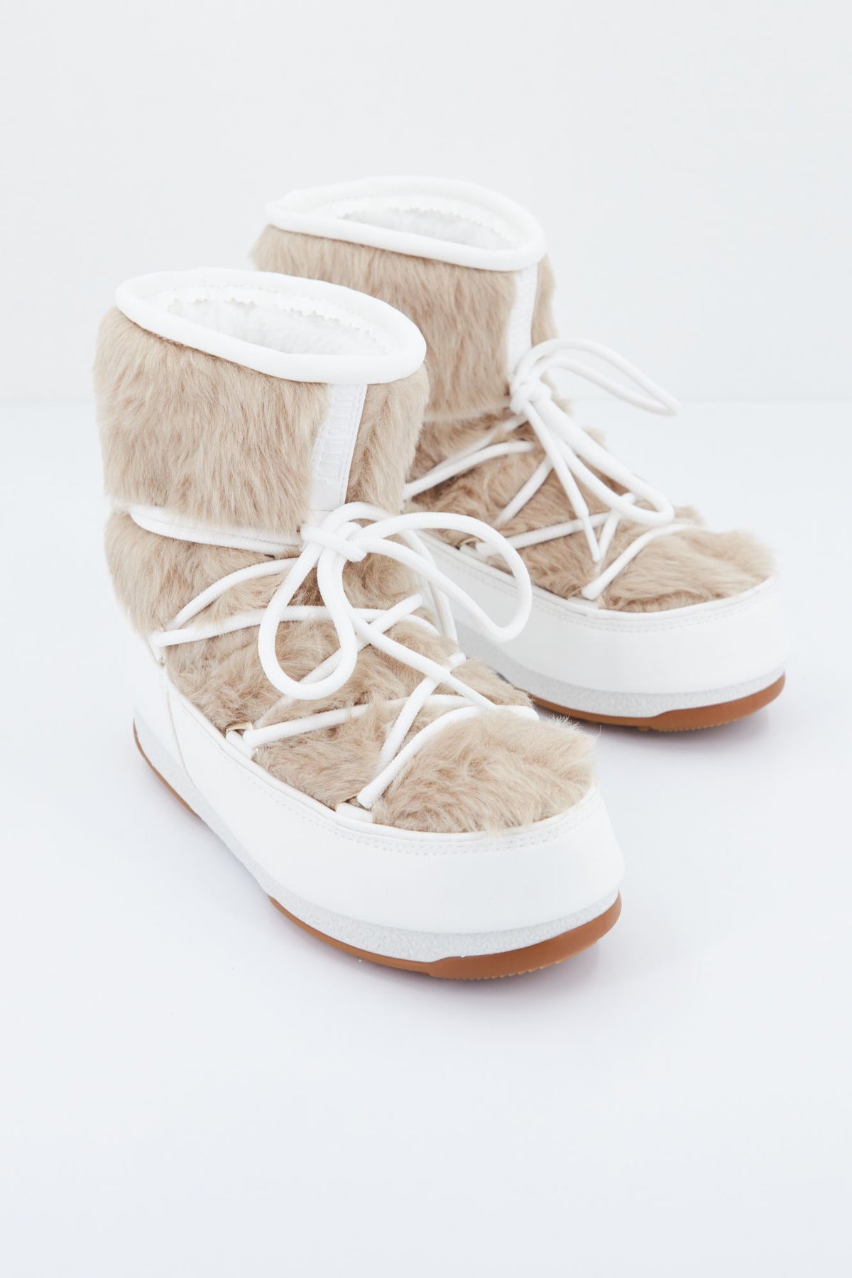 MOON BOOT MONACO LOW 24009700 002 en color BLANCO (3)