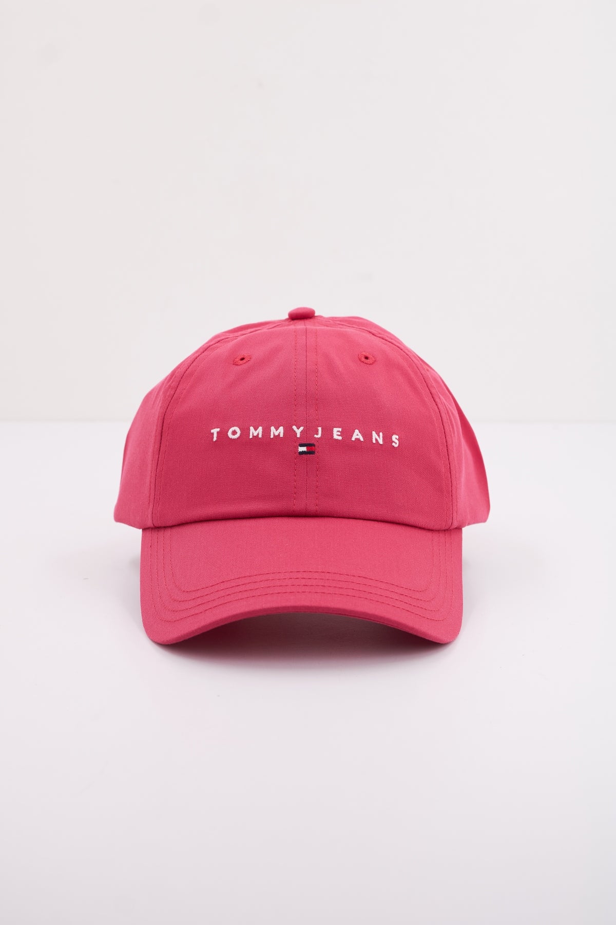 TOMMY JEANS TJW LINEAR LOGO 6 PANEL en color ROSA (1)