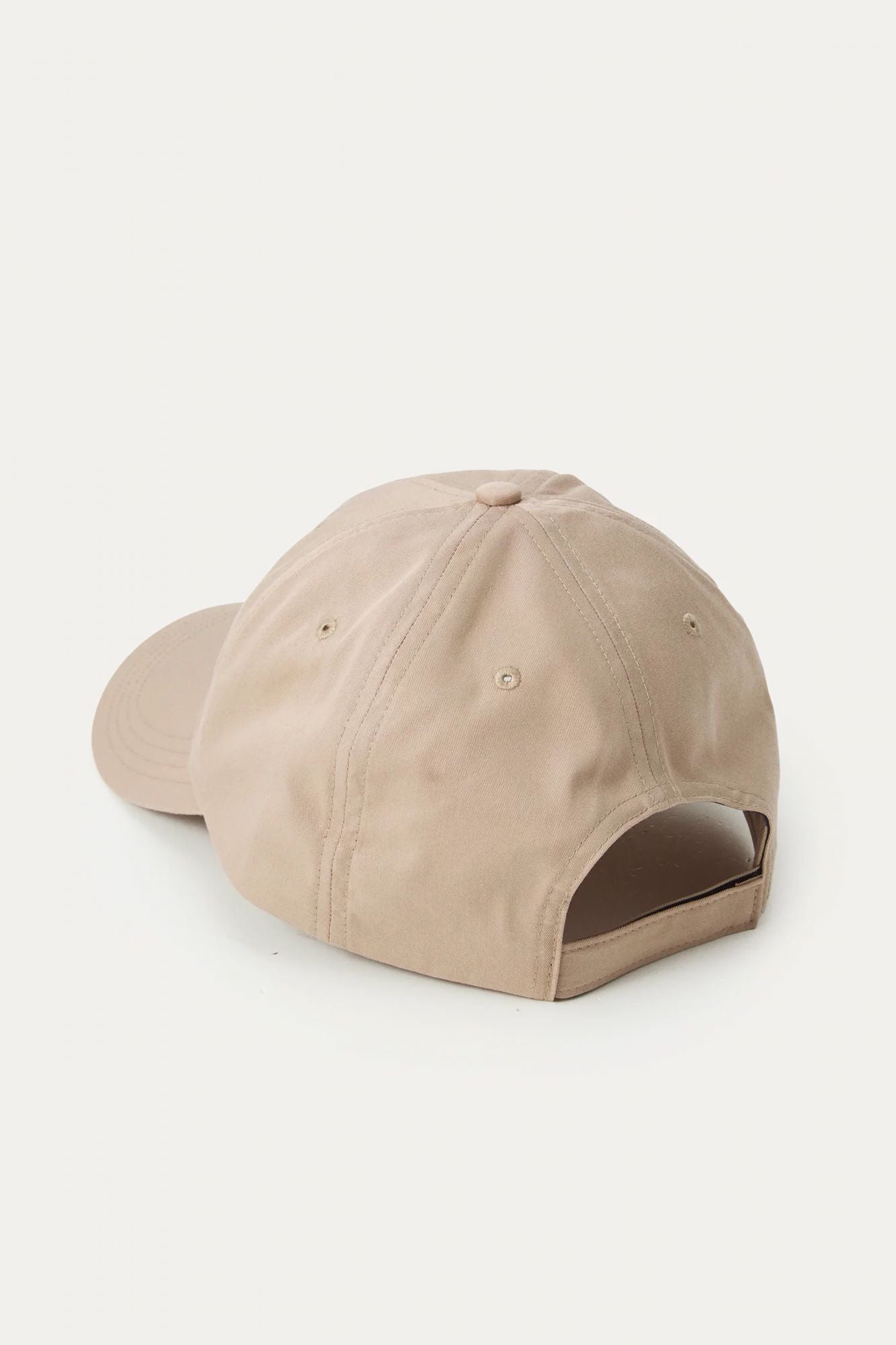 TOMMY JEANS TJM LINEAR LOGO CAP en color MARRON (2)