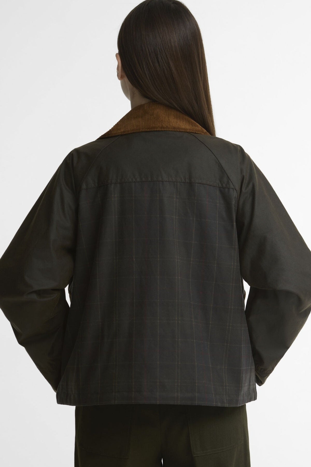 BARBOUR LWX1557OL71 BARBOUR IRENE WAX en color VERDE (8)