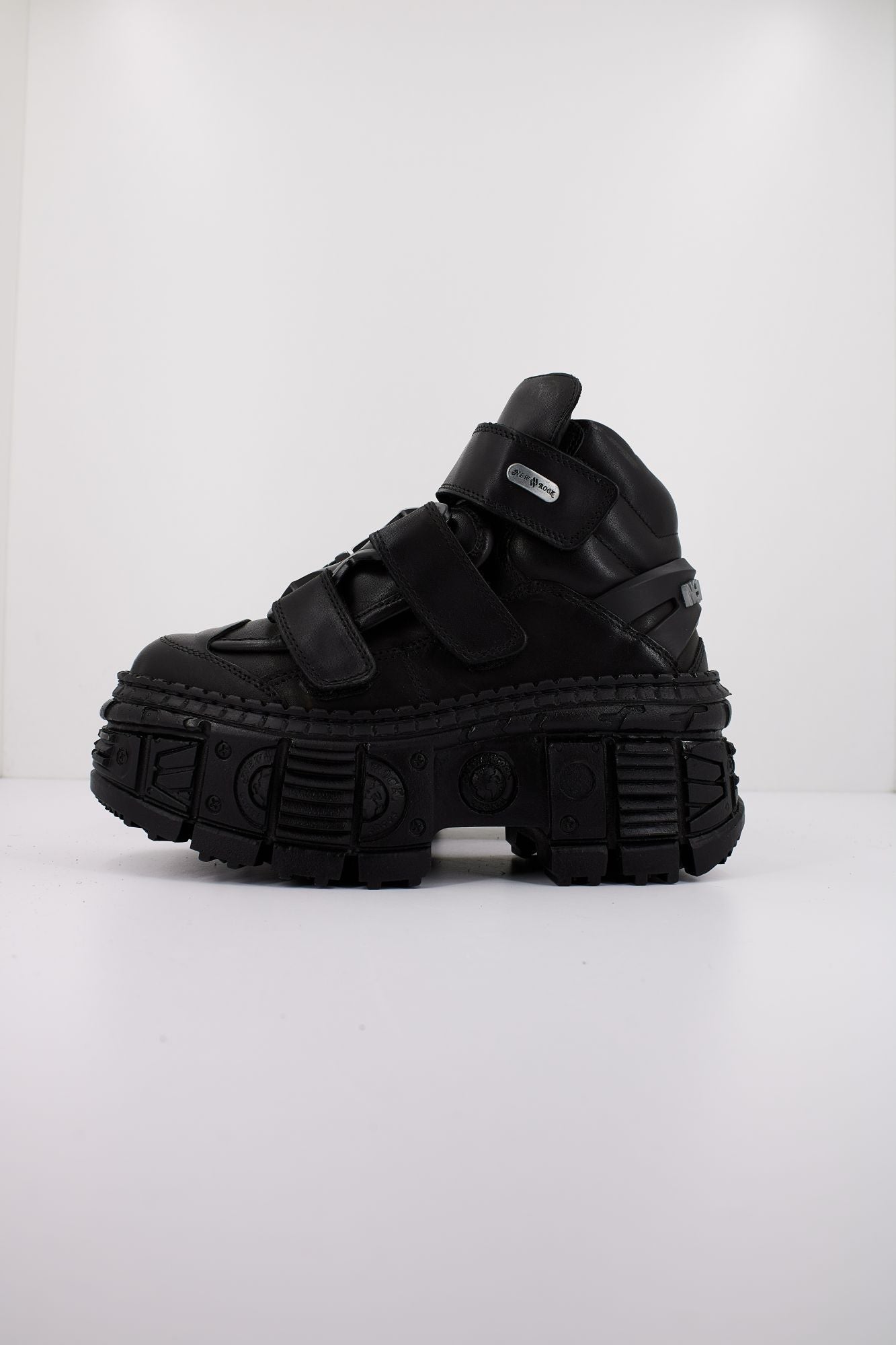 NEW ROCK M WALL285 S2 en color NEGRO (1)