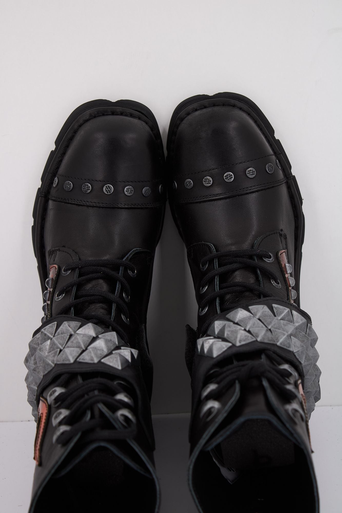 NEW ROCK M262 C3 en color NEGRO (3)