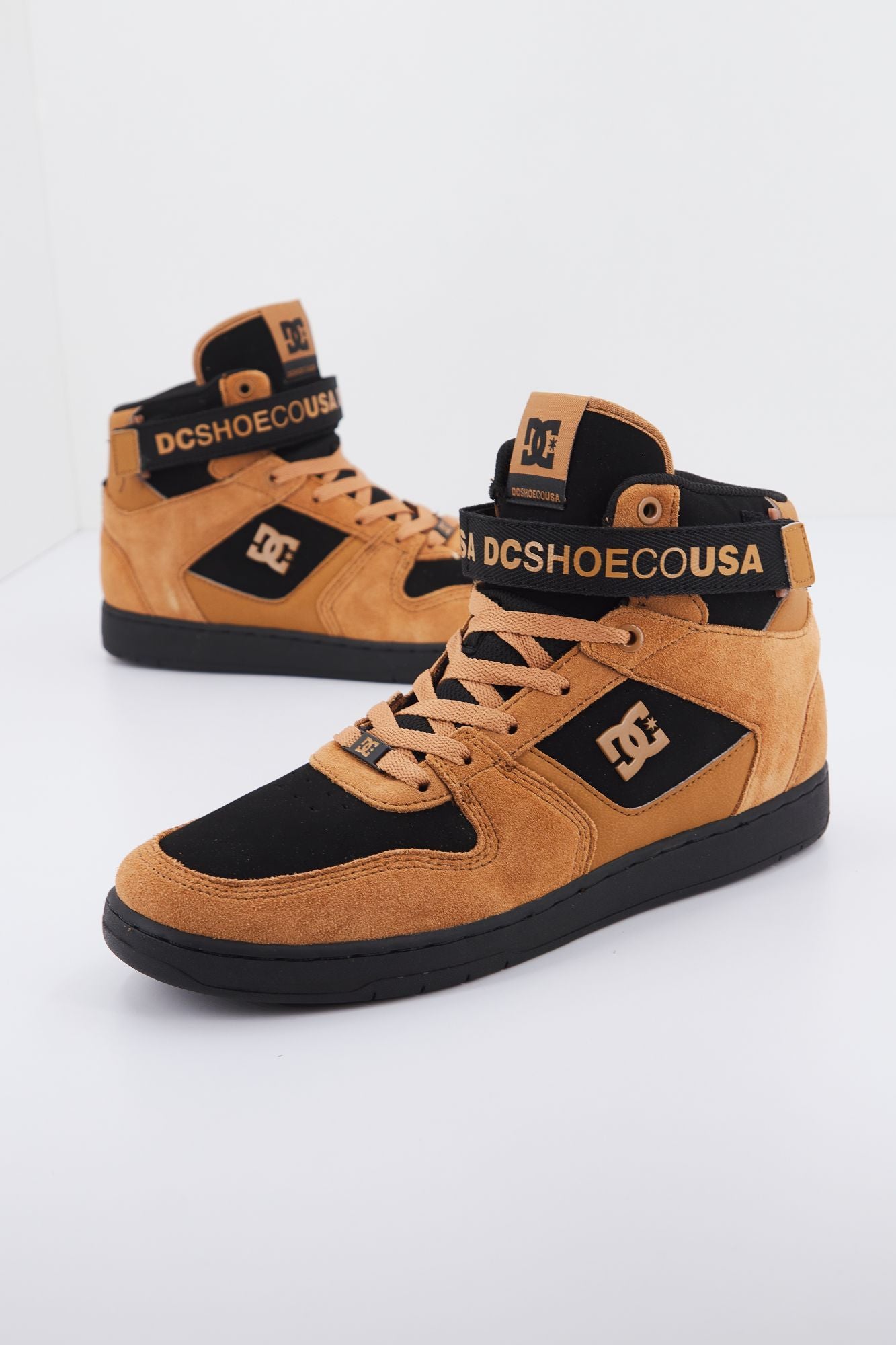 DC PENSFORD M SHOE en color MARRON (1)