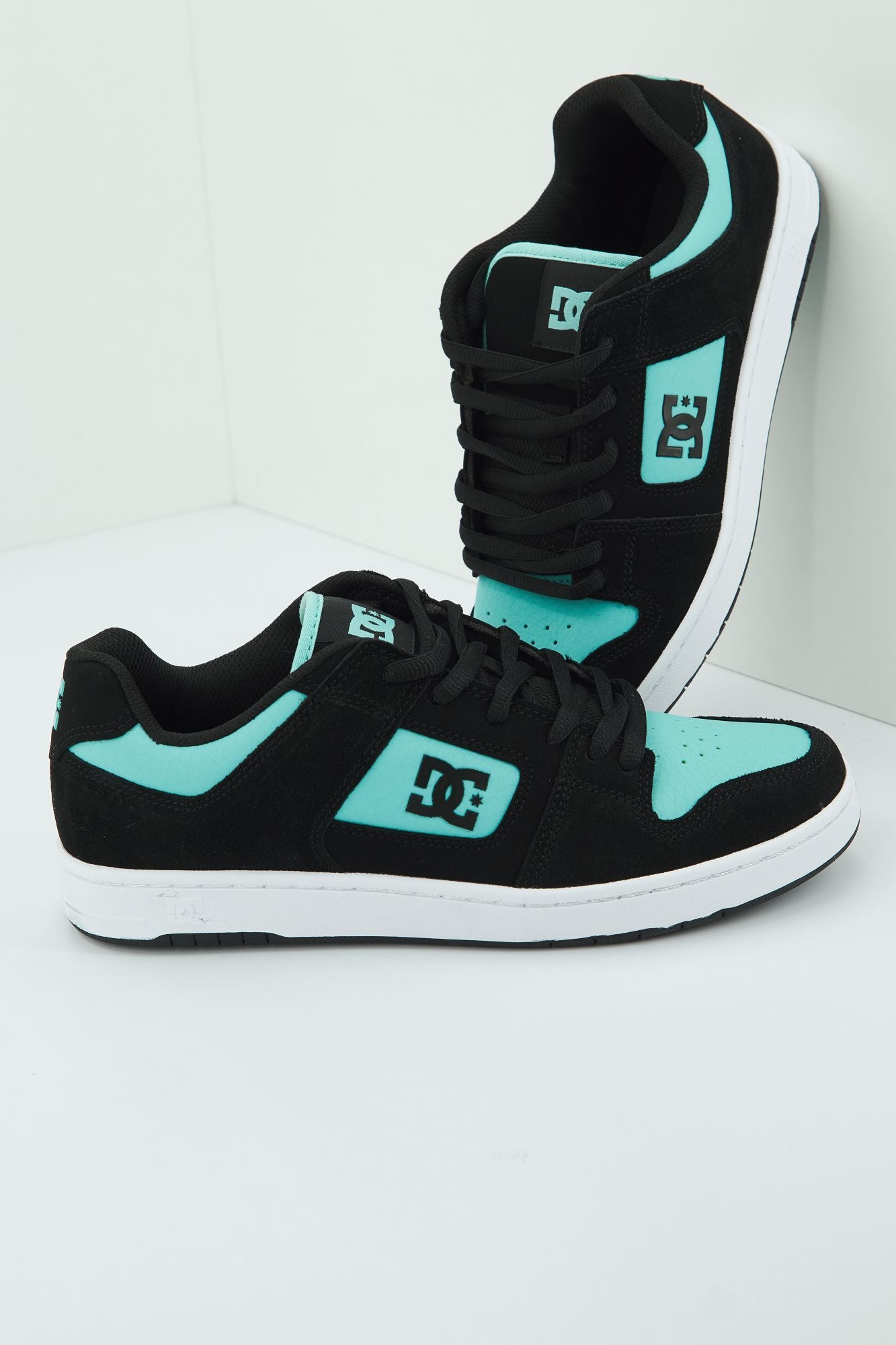 DC MANTECA 4 M SHOE en color NEGRO (4)