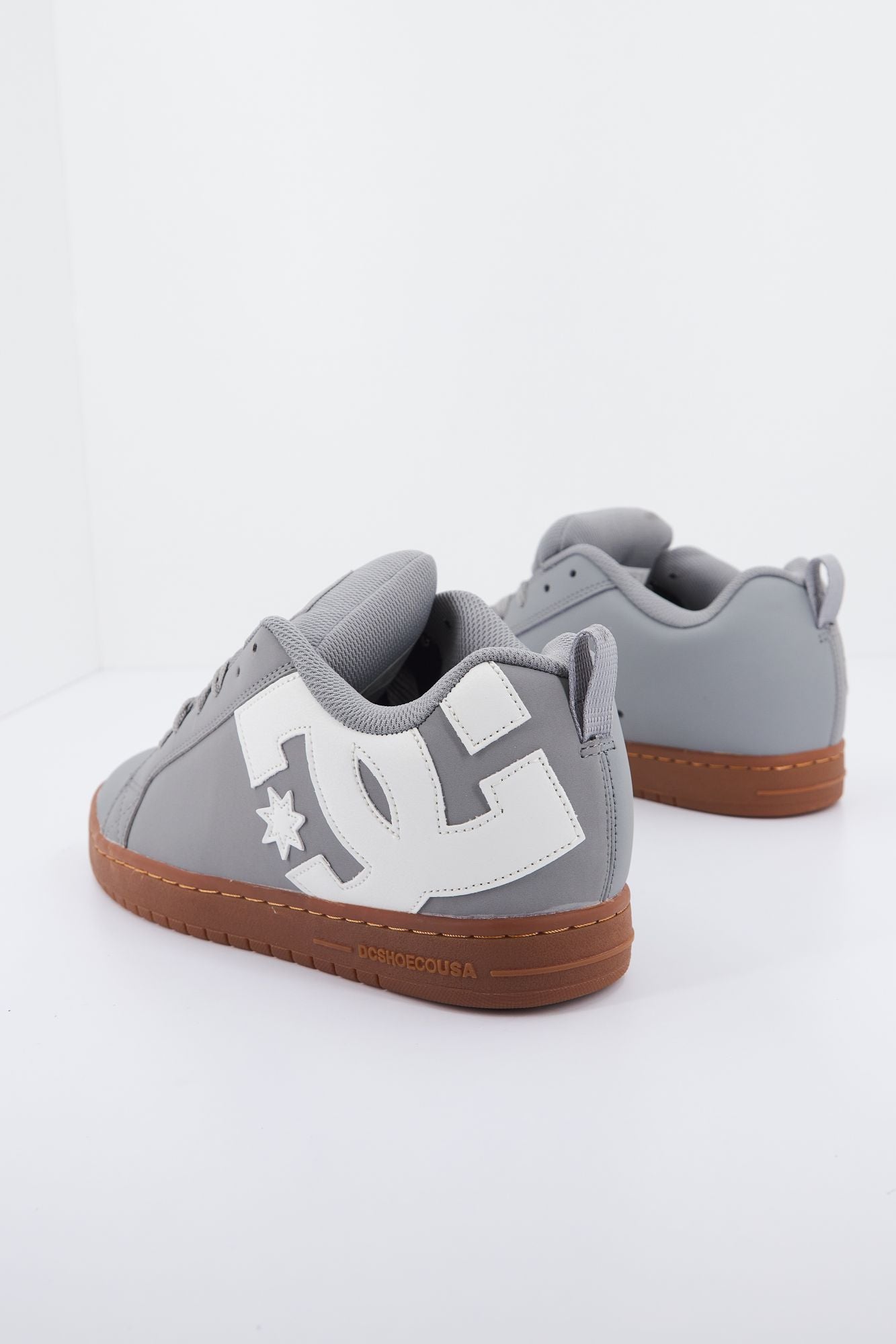 DC COURT GRAFFIK M SHOE en color GRIS (2)
