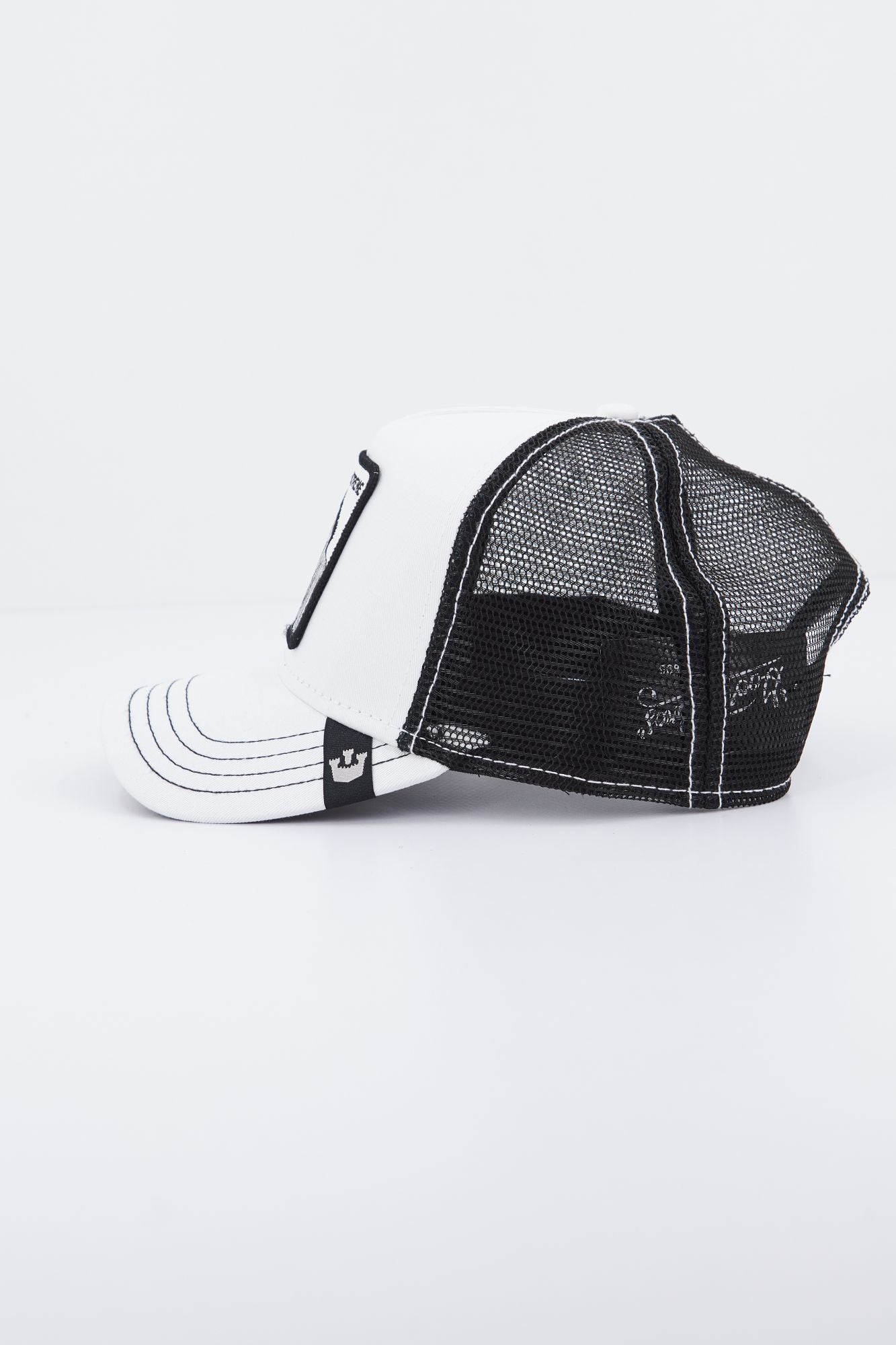 GOORIN BROS EXXXTREME en color BLANCO (2)