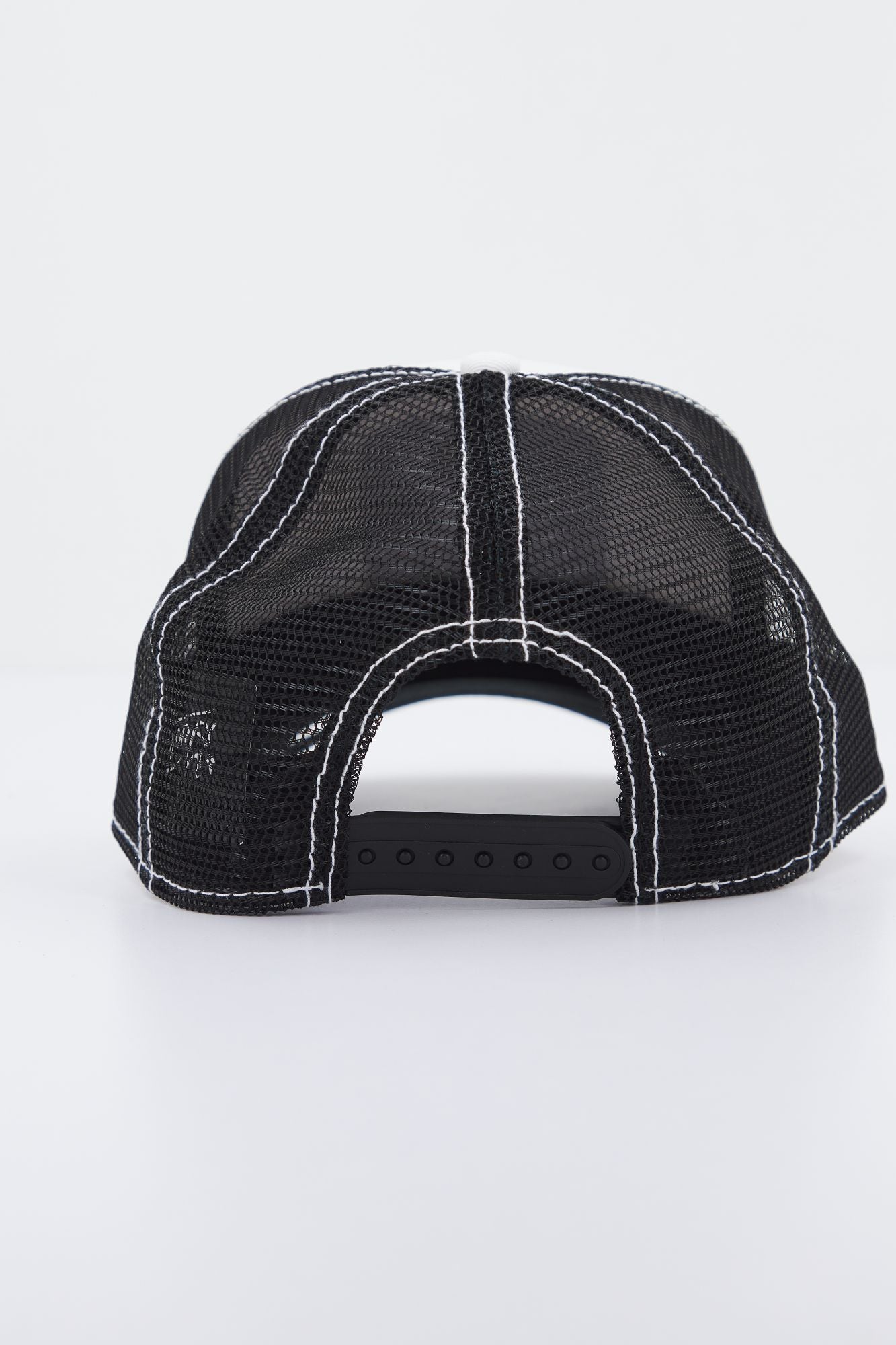 GOORIN BROS EXXXTREME en color BLANCO (4)