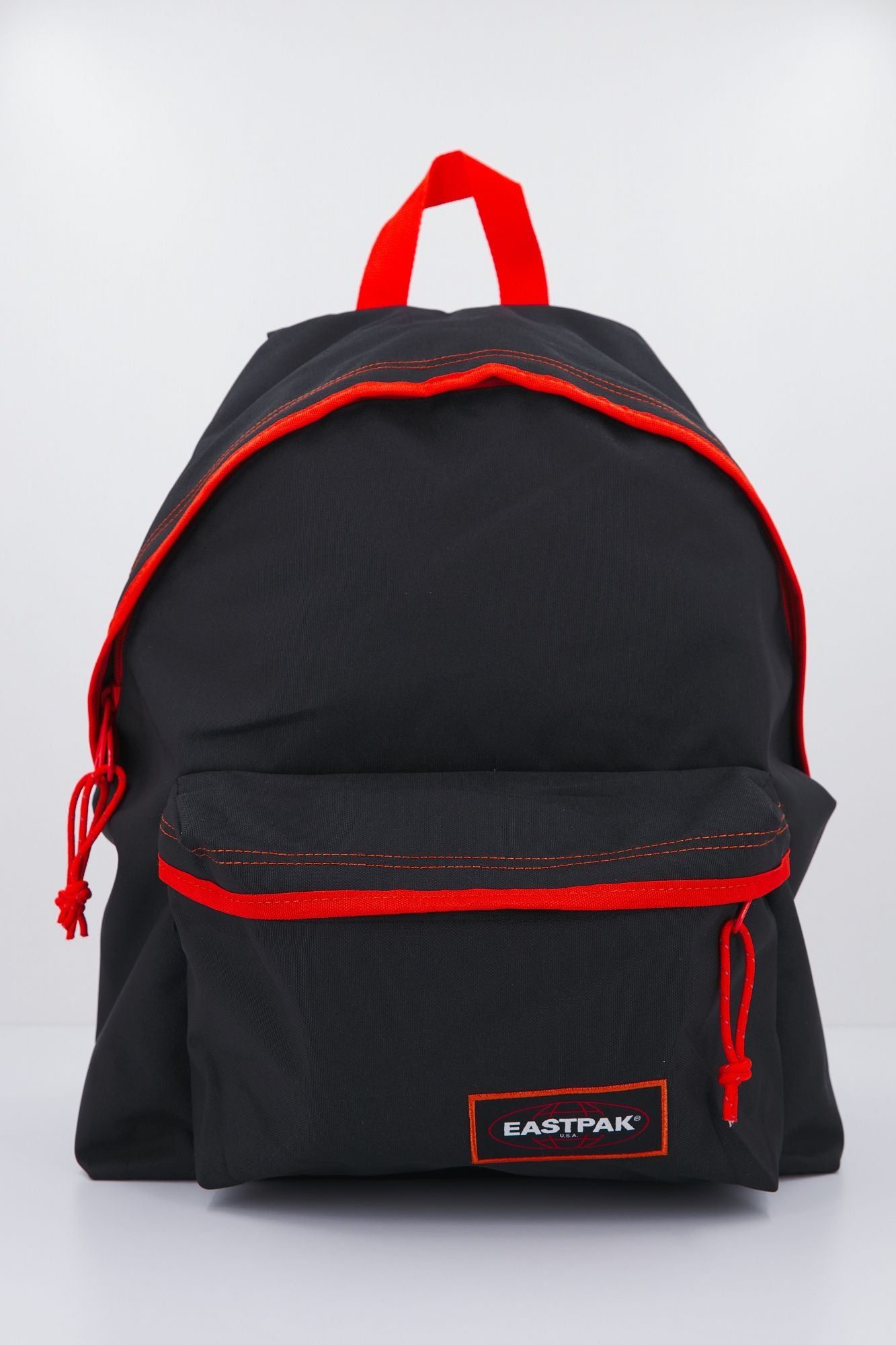 EASTPAK PADDED PAK'R en color NEGRO (1)