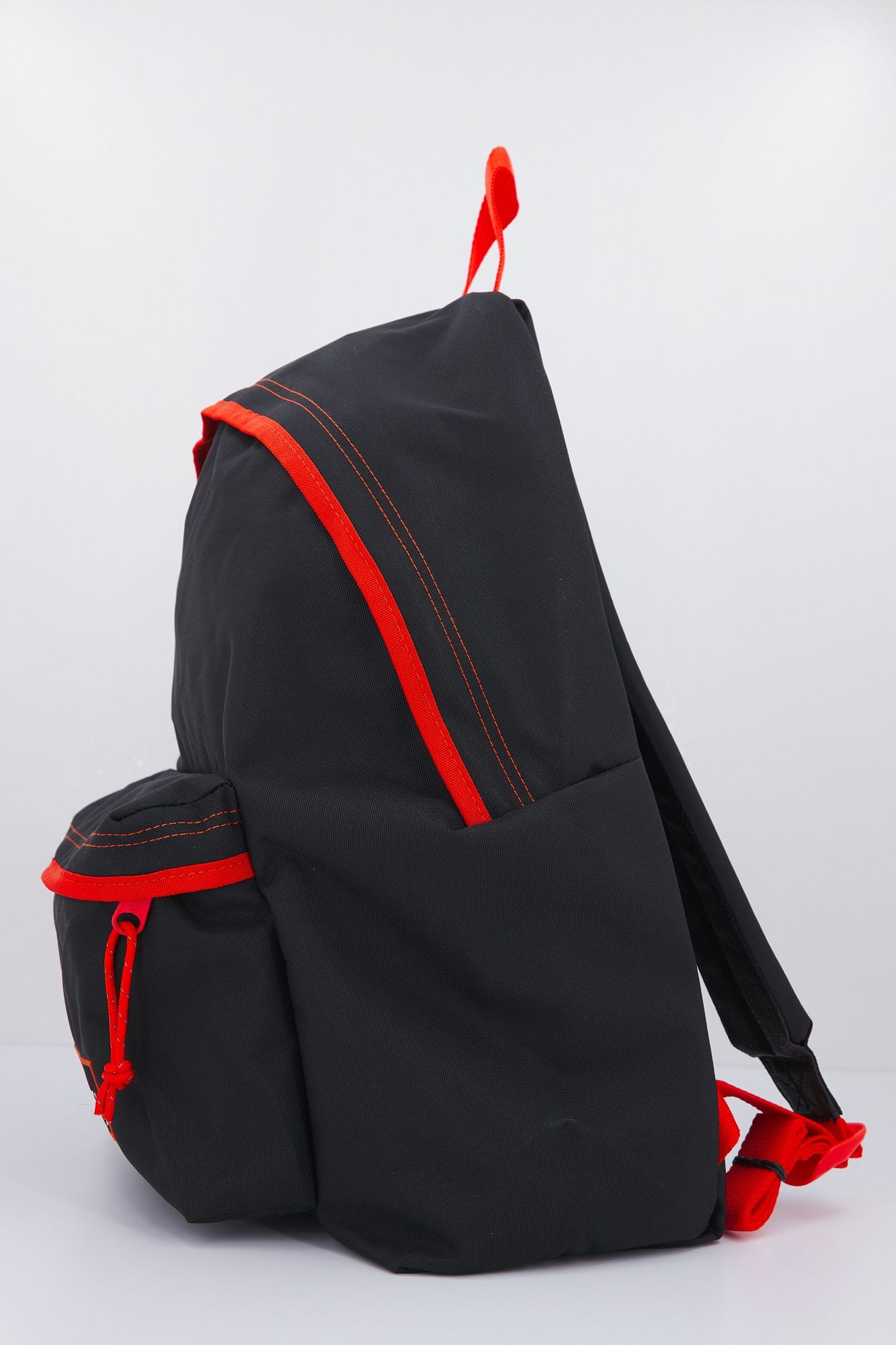 EASTPAK PADDED PAK'R en color NEGRO (2)