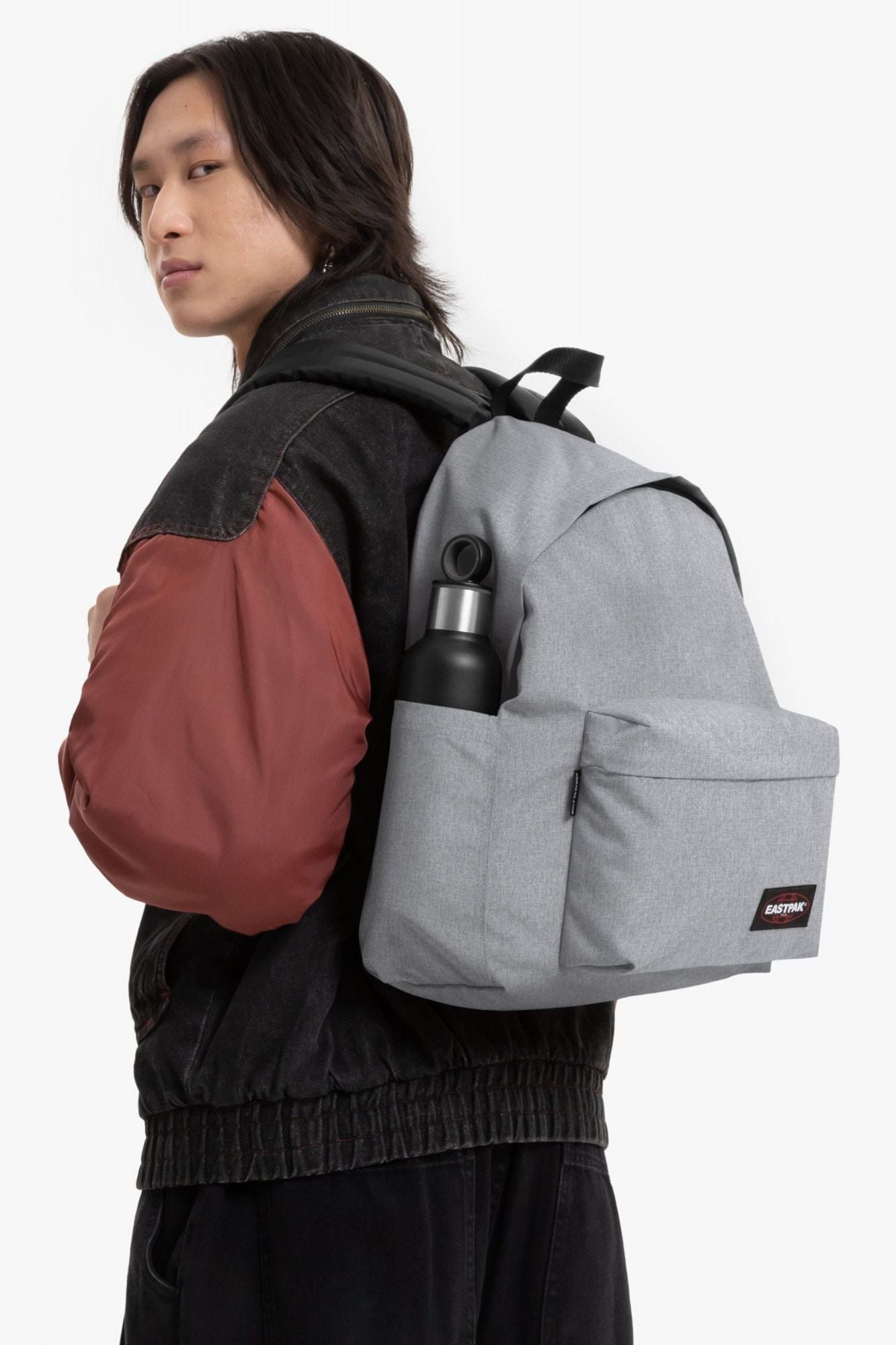 EASTPAK DAY PAK'R en color GRIS (3)