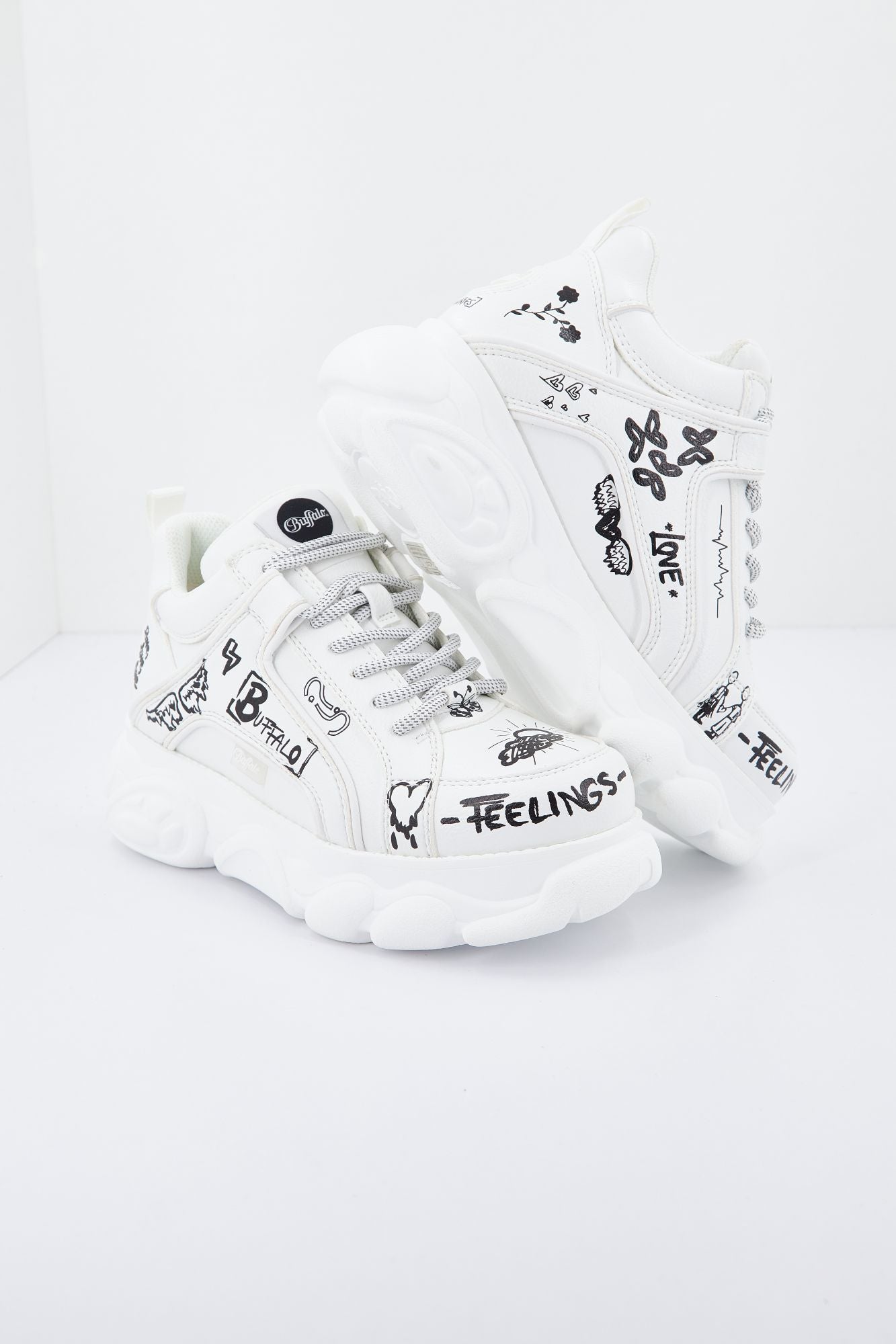 BUFFALO CLD CORIN en color BLANCO (4)