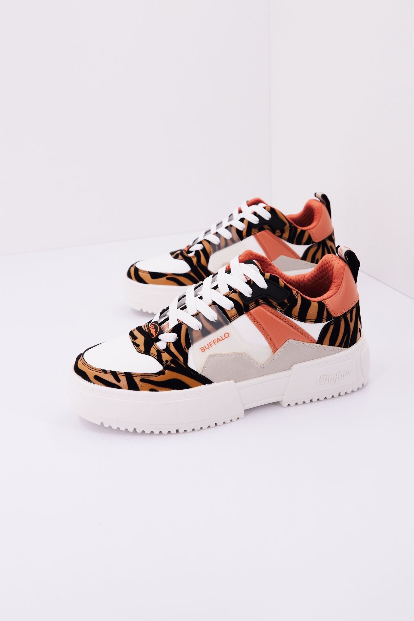 BUFFALO RSE V2 en color ANIMAL PRINT (1)