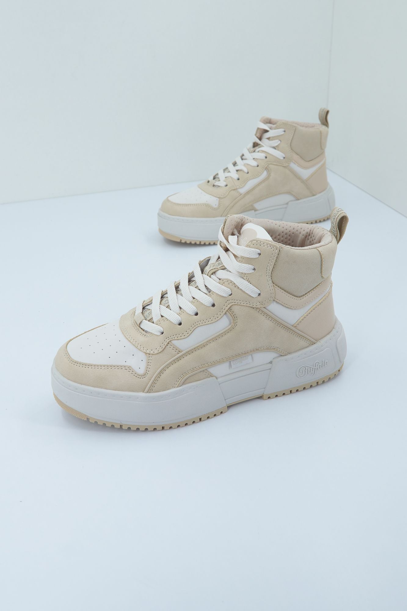 BUFFALO RSE MID en color MARRON (1)