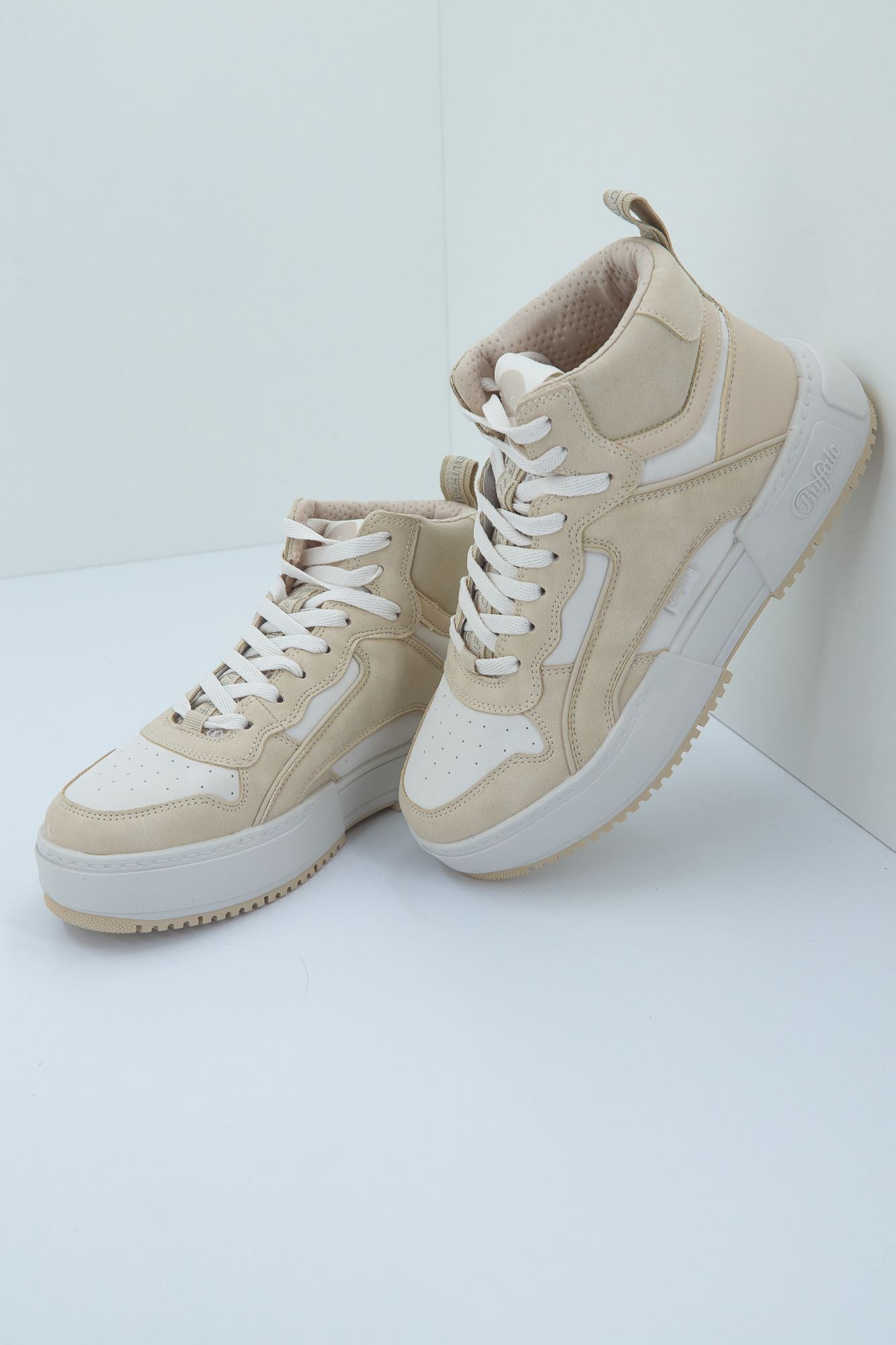 BUFFALO RSE MID en color MARRON (4)