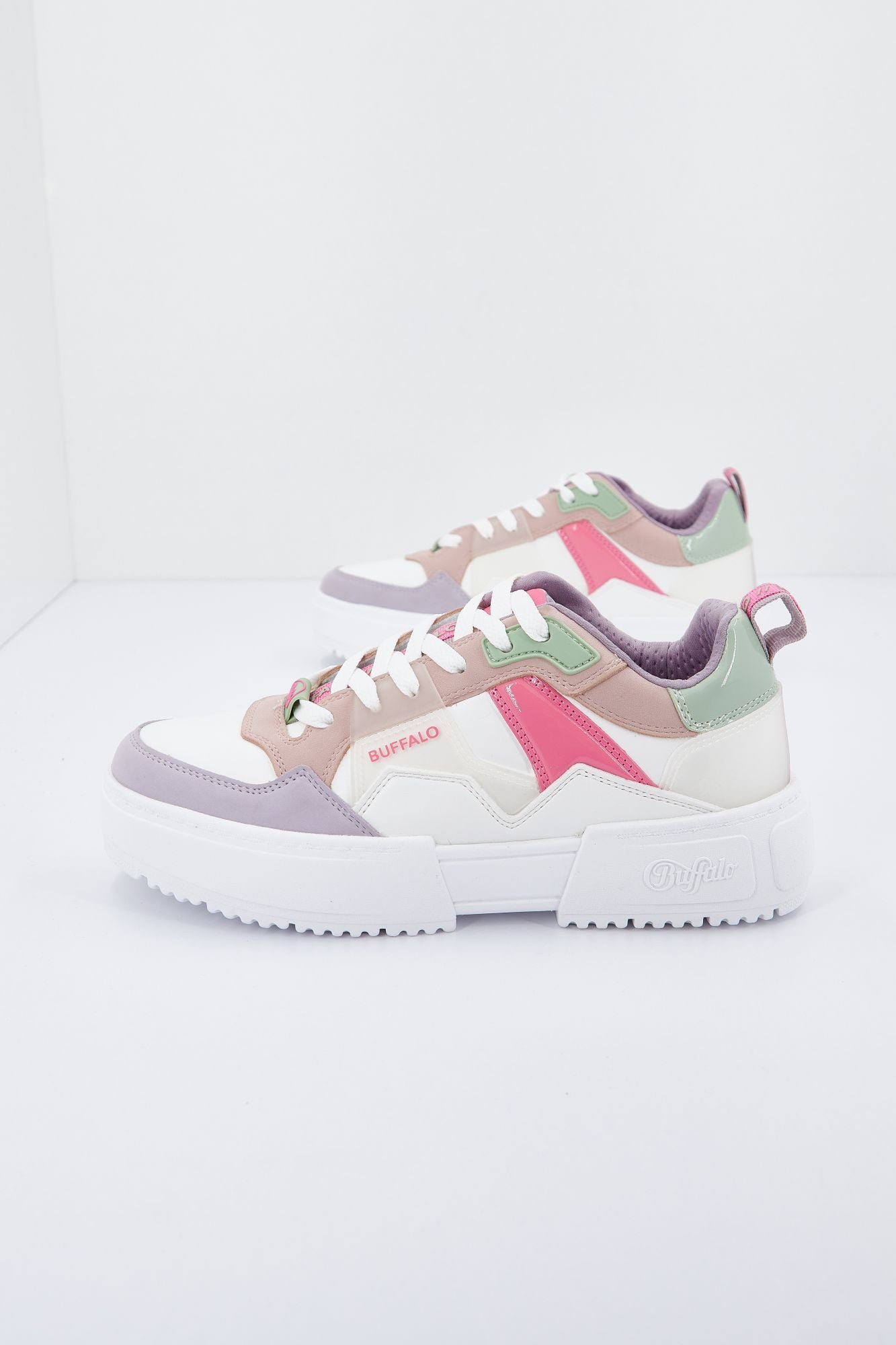 BUFFALO RSE V2 en color MULTICOLOR (2)