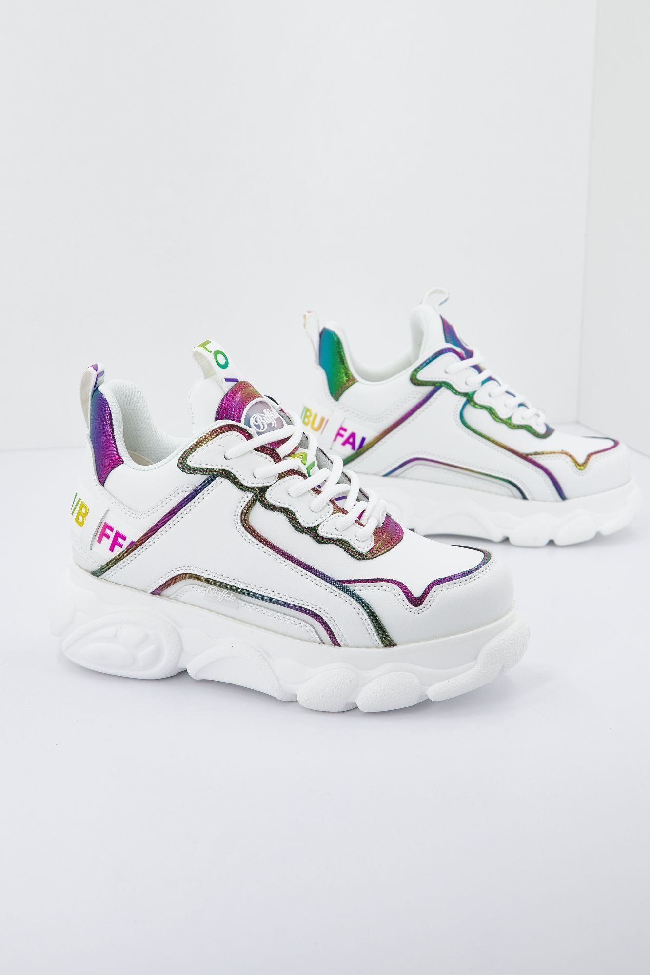 BUFFALO CLD CHAI en color BLANCO (3)