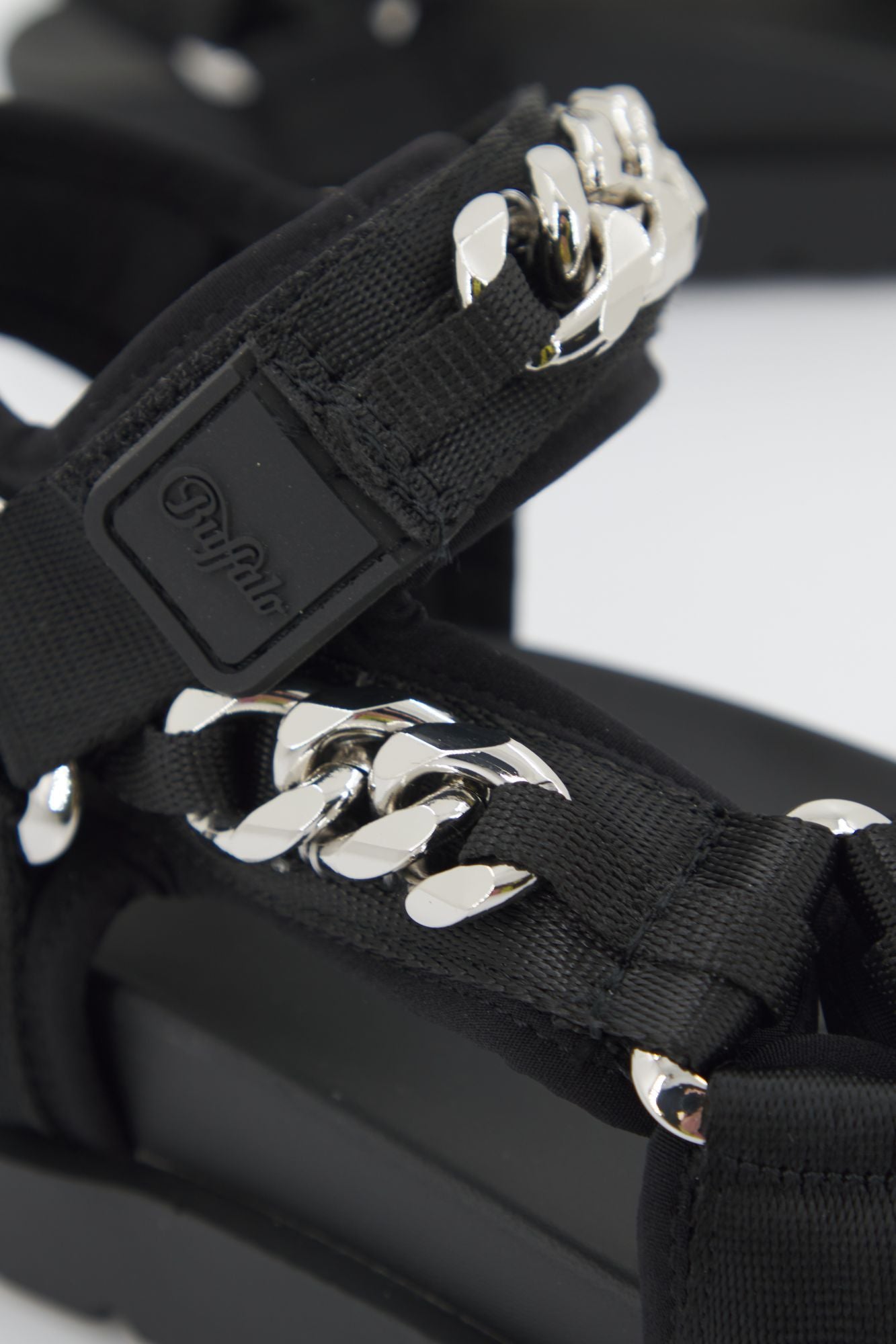 BUFFALO EVE TRACK C en color NEGRO (4)