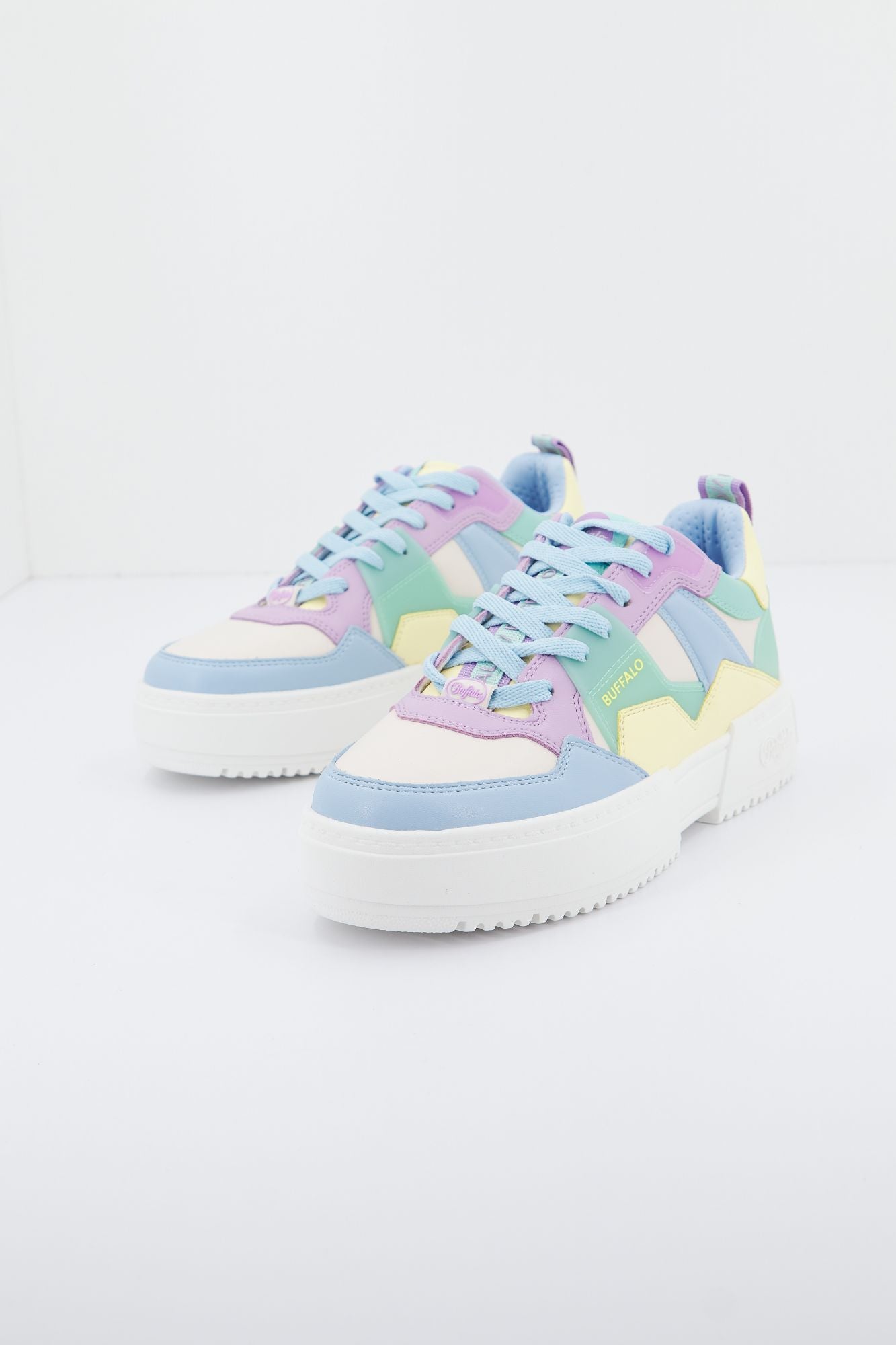 BUFFALO RSE V2 en color MULTICOLOR (1)