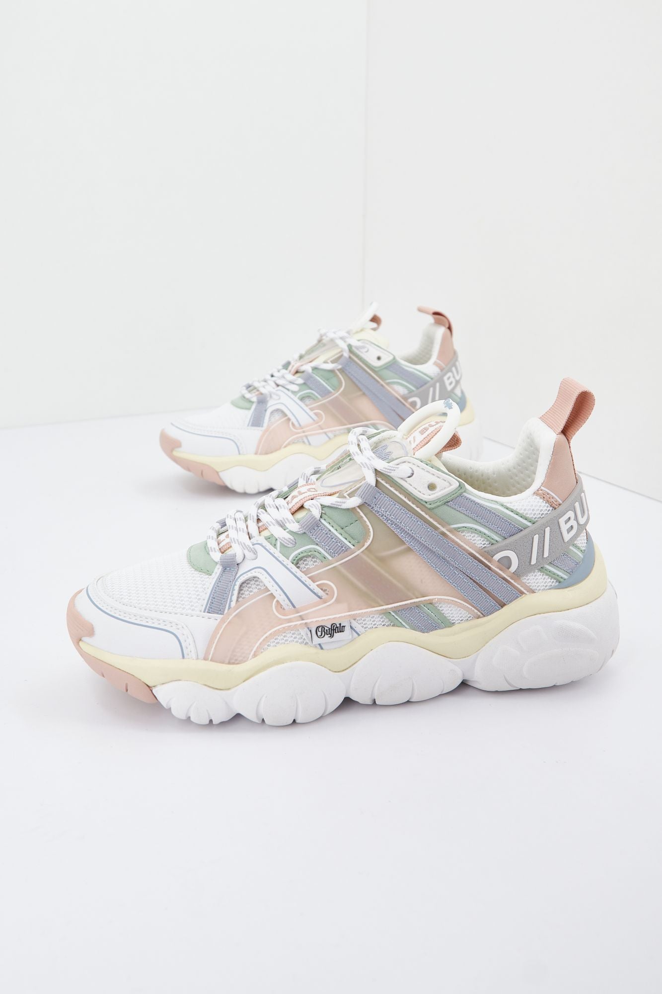 BUFFALO OARBIS HIKE en color MULTICOLOR (1)