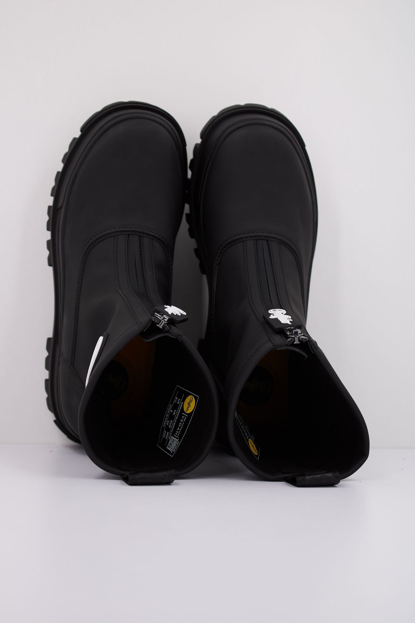 BUFFALO ASPHA RAIN ZIP en color NEGRO (3)