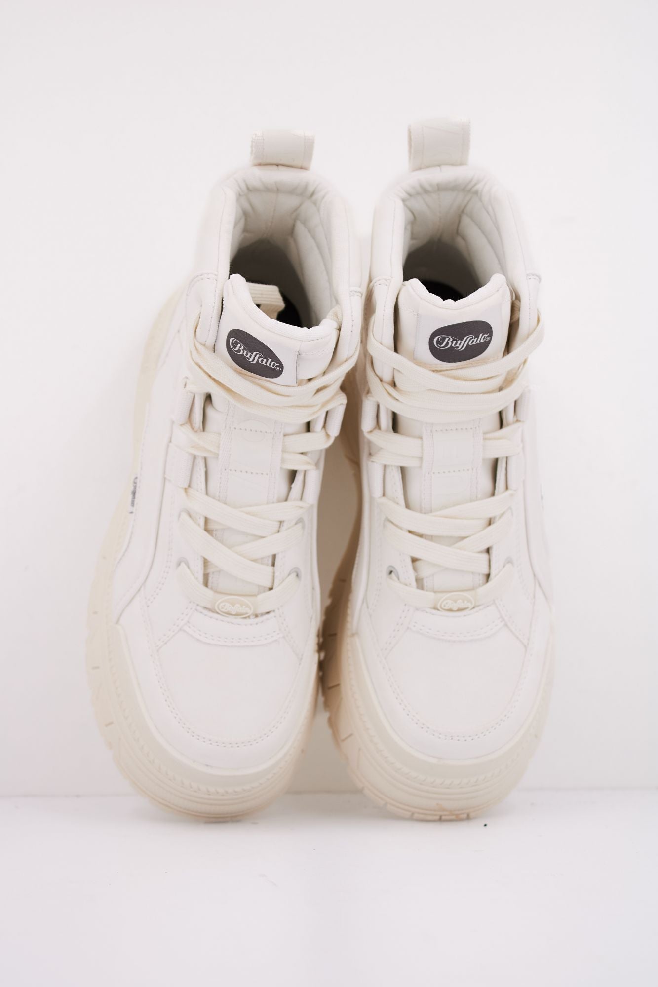 BUFFALO FUSION HYB MID en color BLANCO (3)