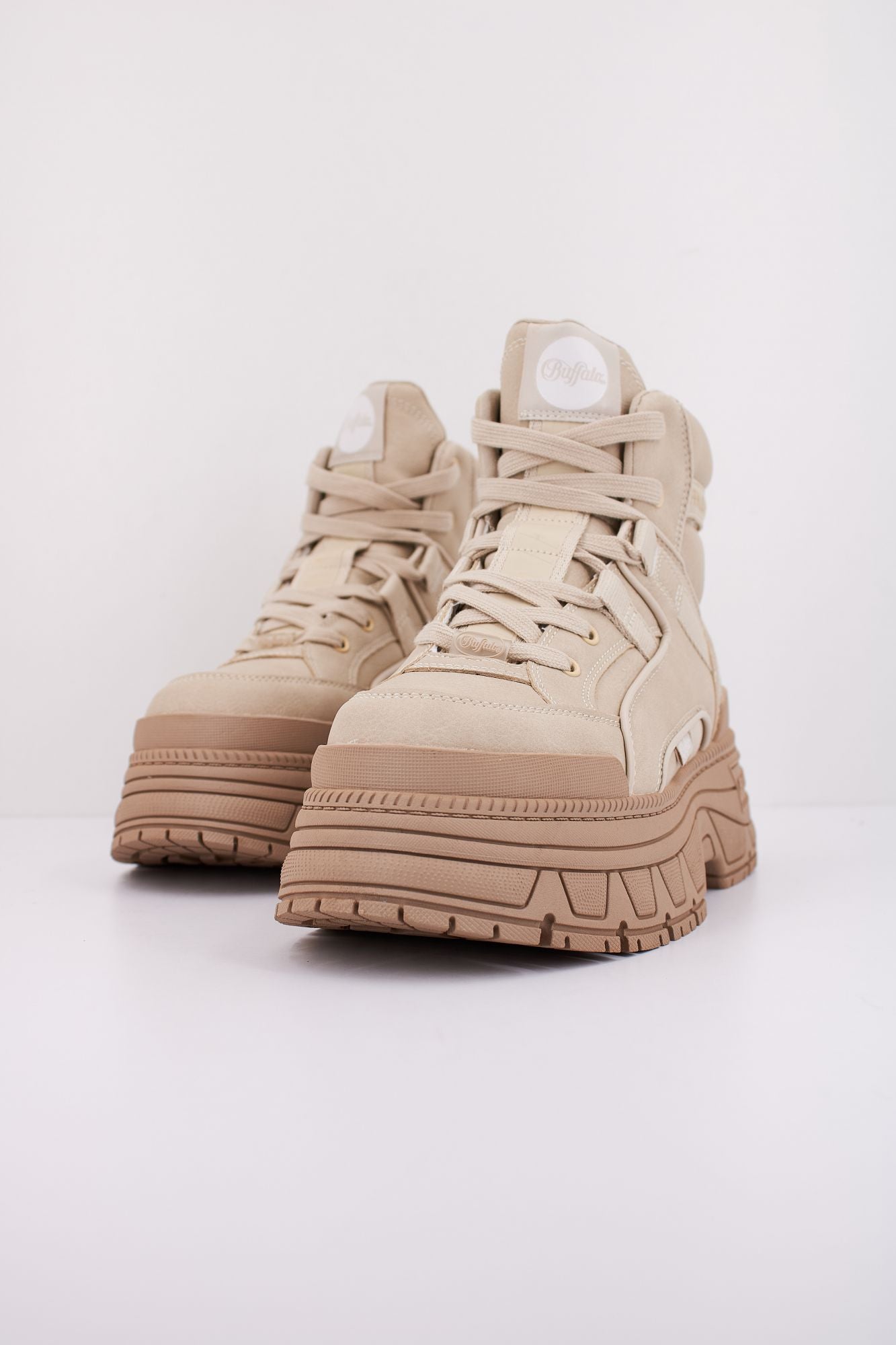 BUFFALO FUSION HYB MID en color MARRON CLARO (2)