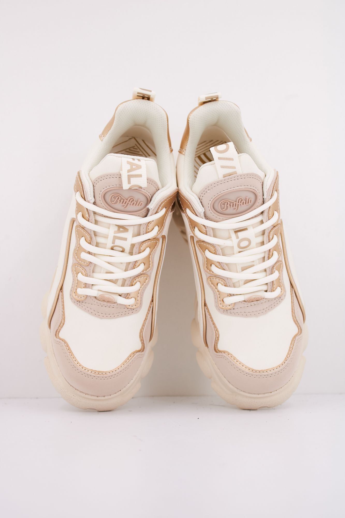 BUFFALO CLD CHAI en color BEIS (3)