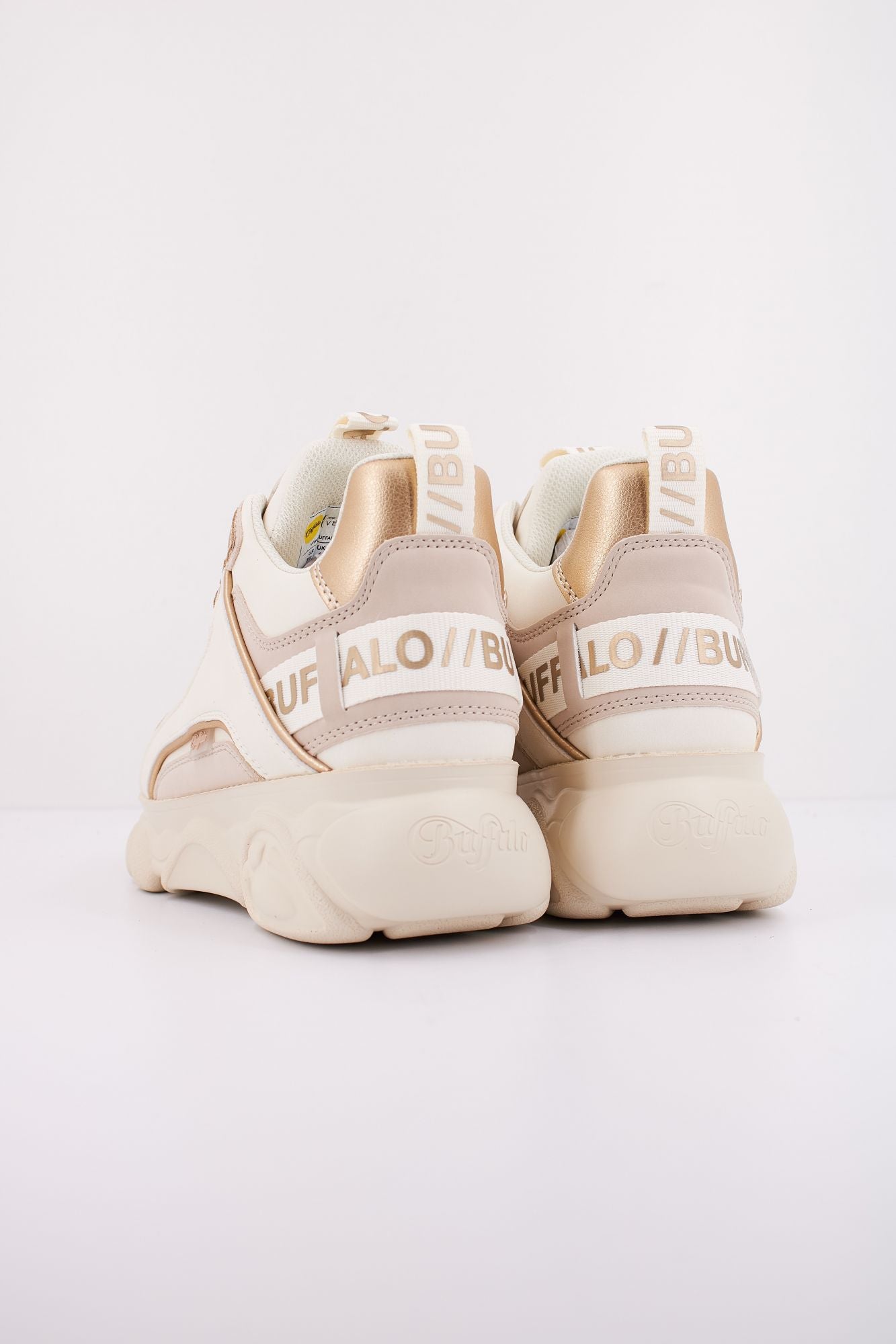 BUFFALO CLD CHAI en color BEIS (4)