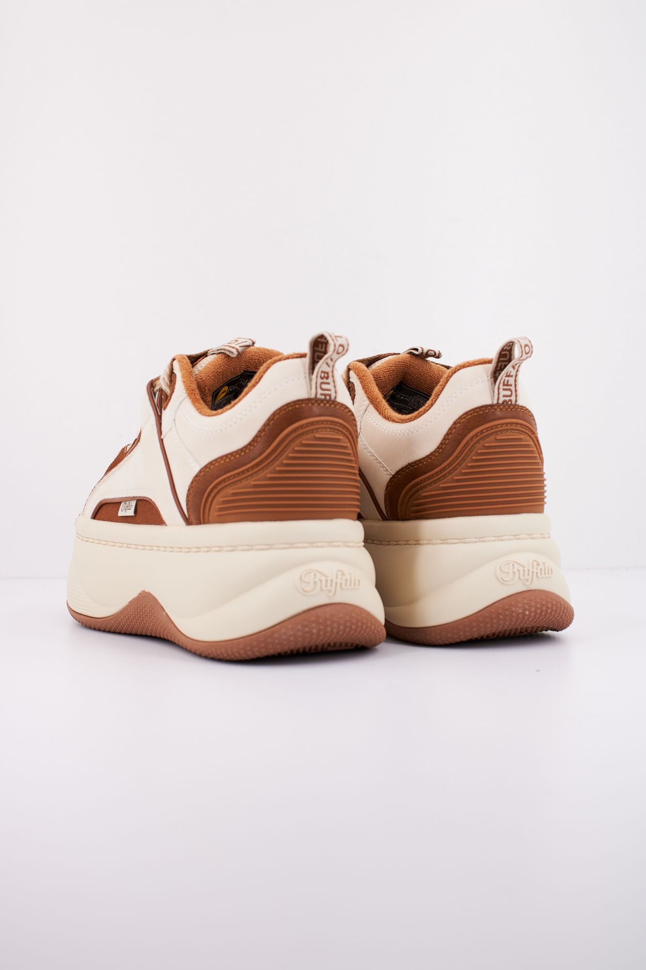 BUFFALO ORCUS en color BEIS (4)