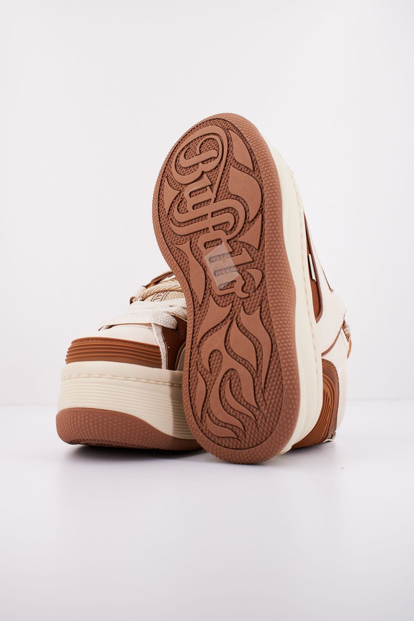 BUFFALO ORCUS en color BEIS (5)