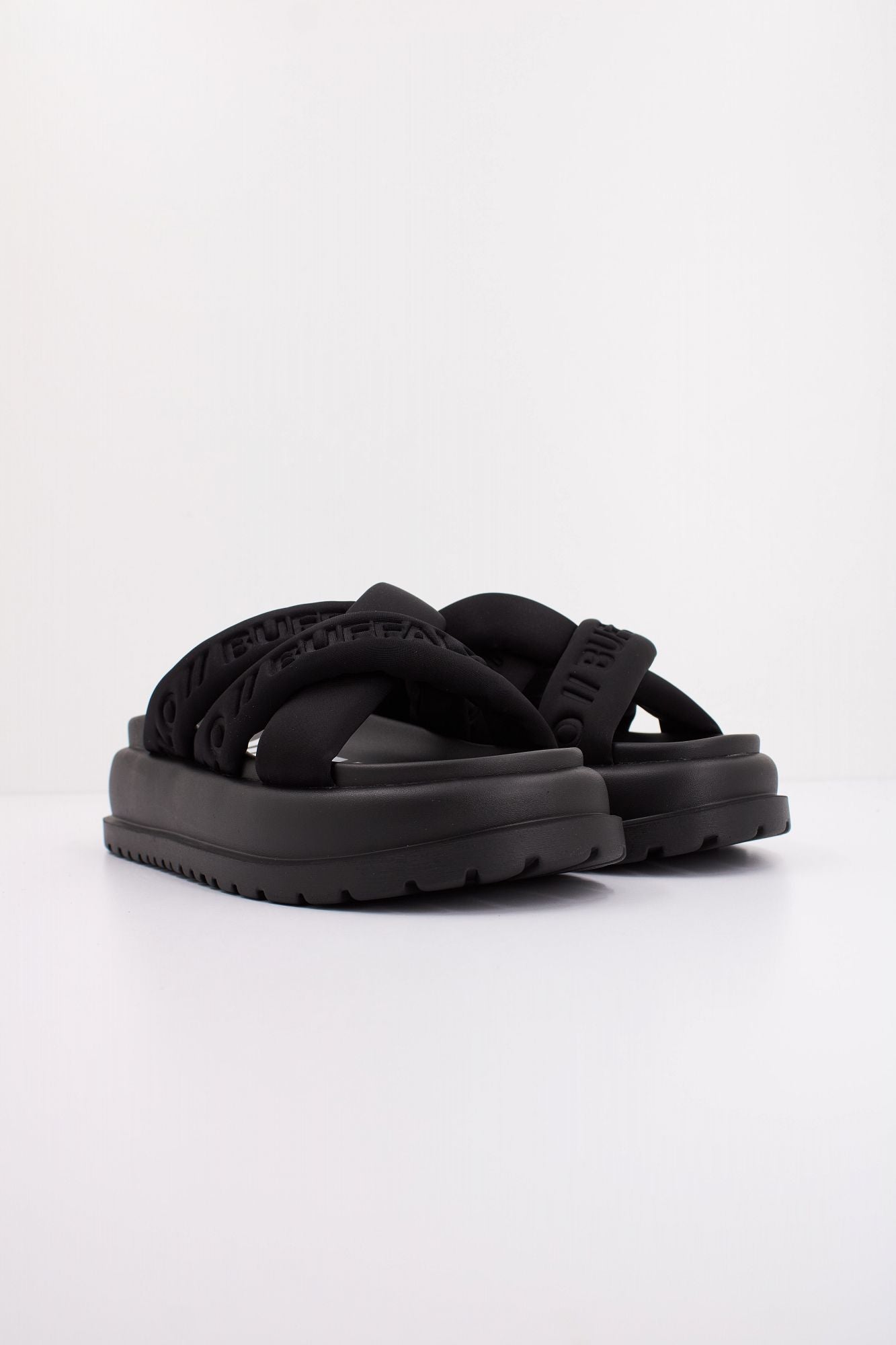 BUFFALO PALMA CROSS en color NEGRO (2)