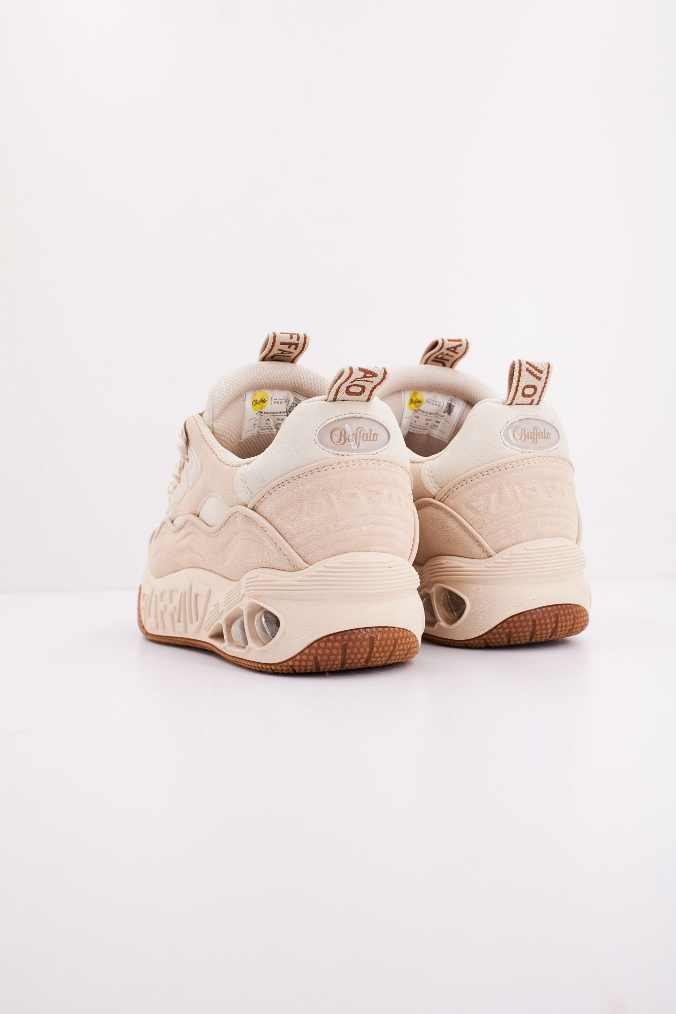 BUFFALO HERO SKATE en color MARRON CLARO (4)
