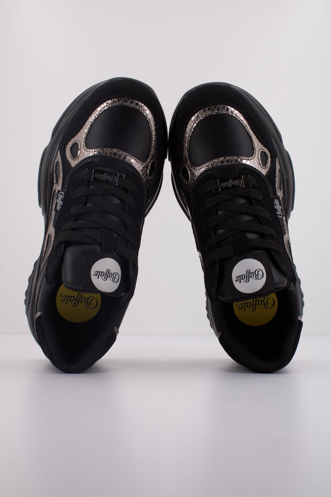 BUFFALO TAIFUN en color NEGRO (3)