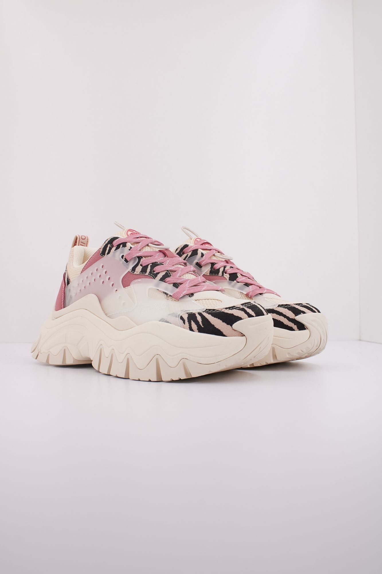 BUFFALO TRAIL ONE en color BEIS (2)