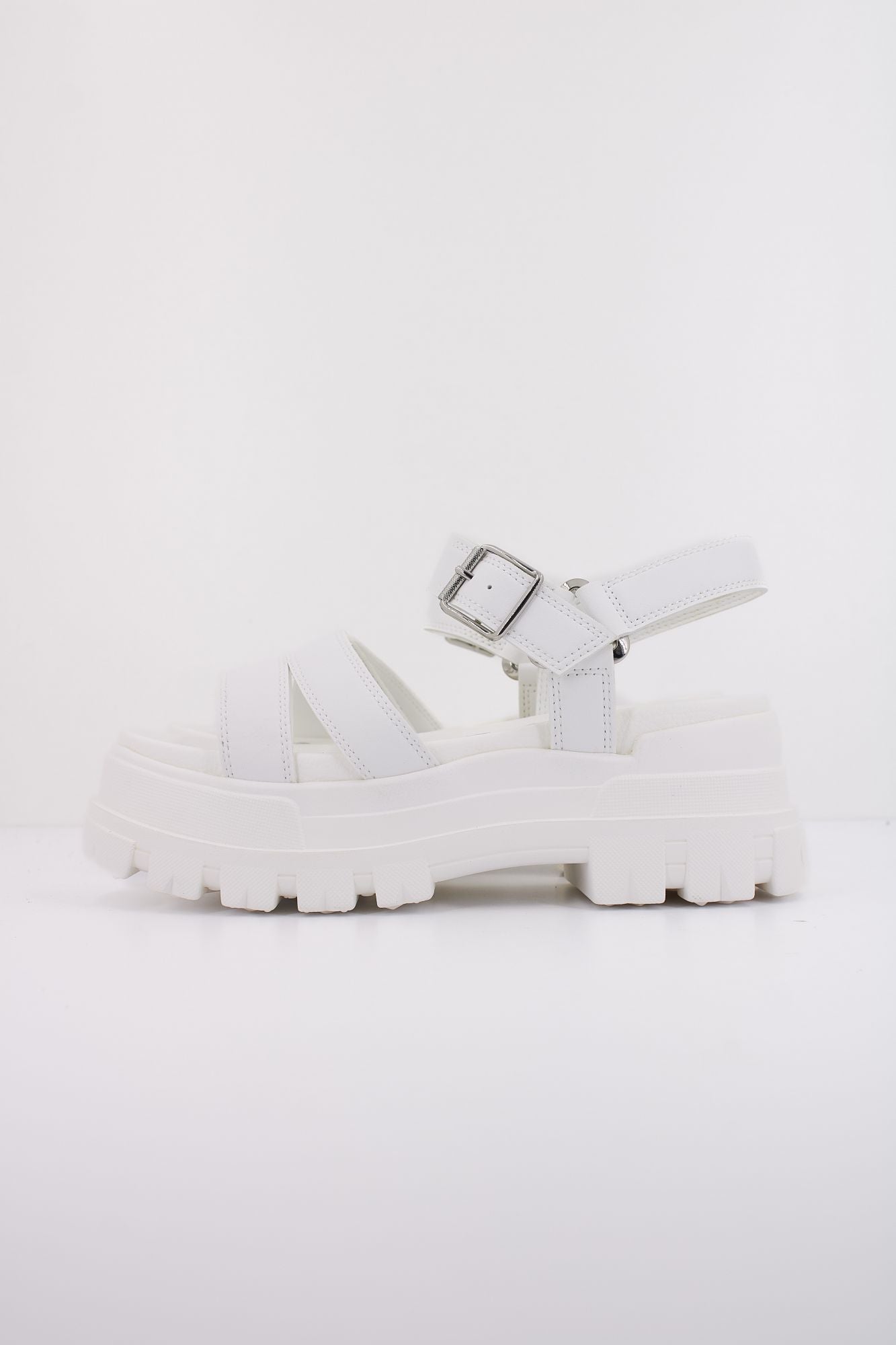 BUFFALO ASPHA TS en color BLANCO (1)