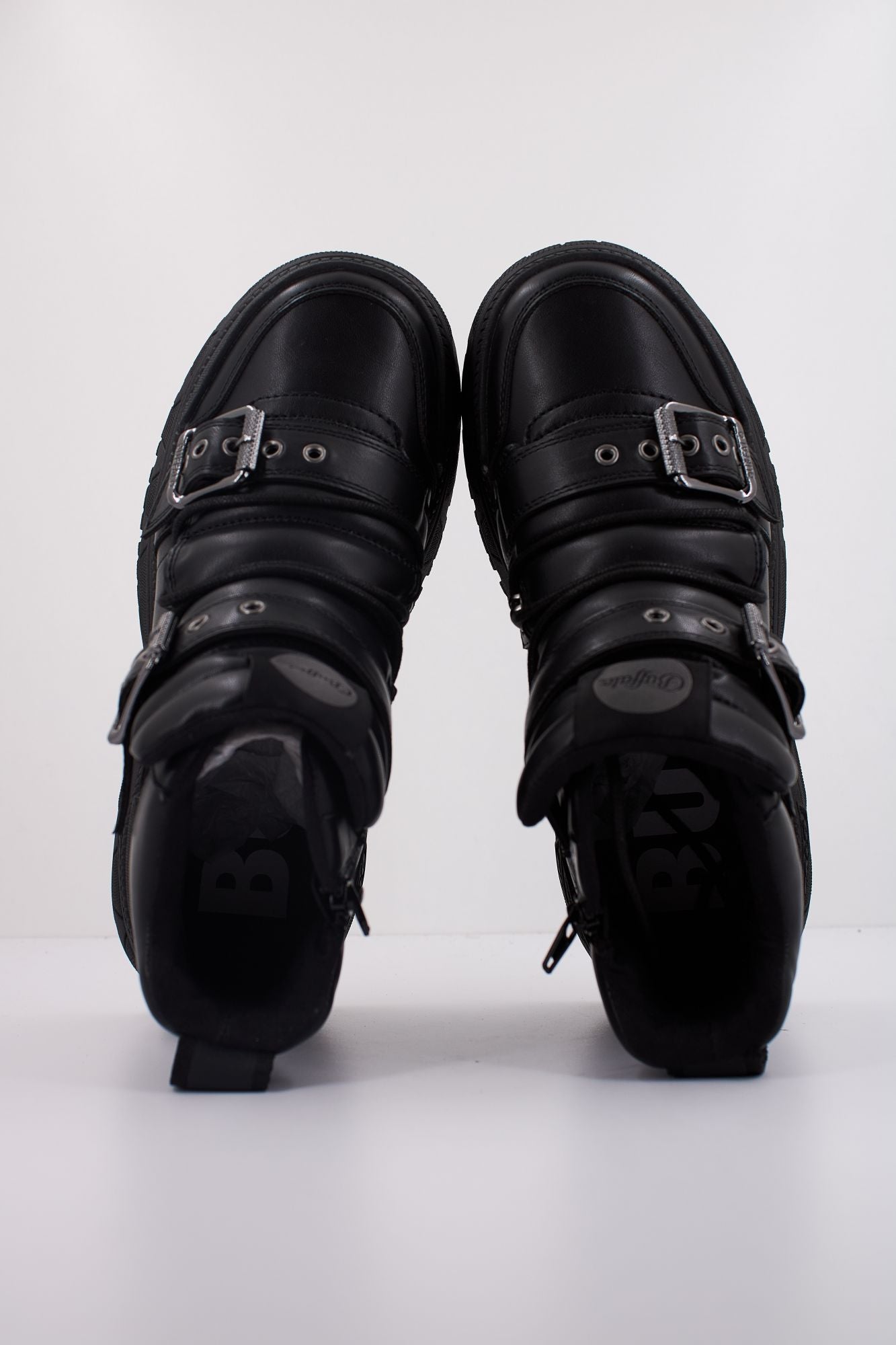 BUFFALO FUSION HIKE MID en color NEGRO (3)