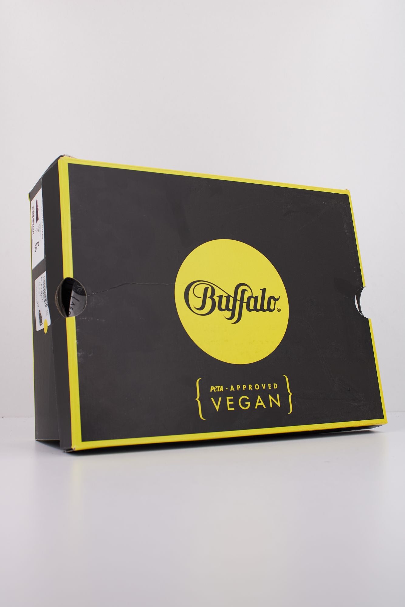 BUFFALO ASPHA LOAFER en color NEGRO (6)