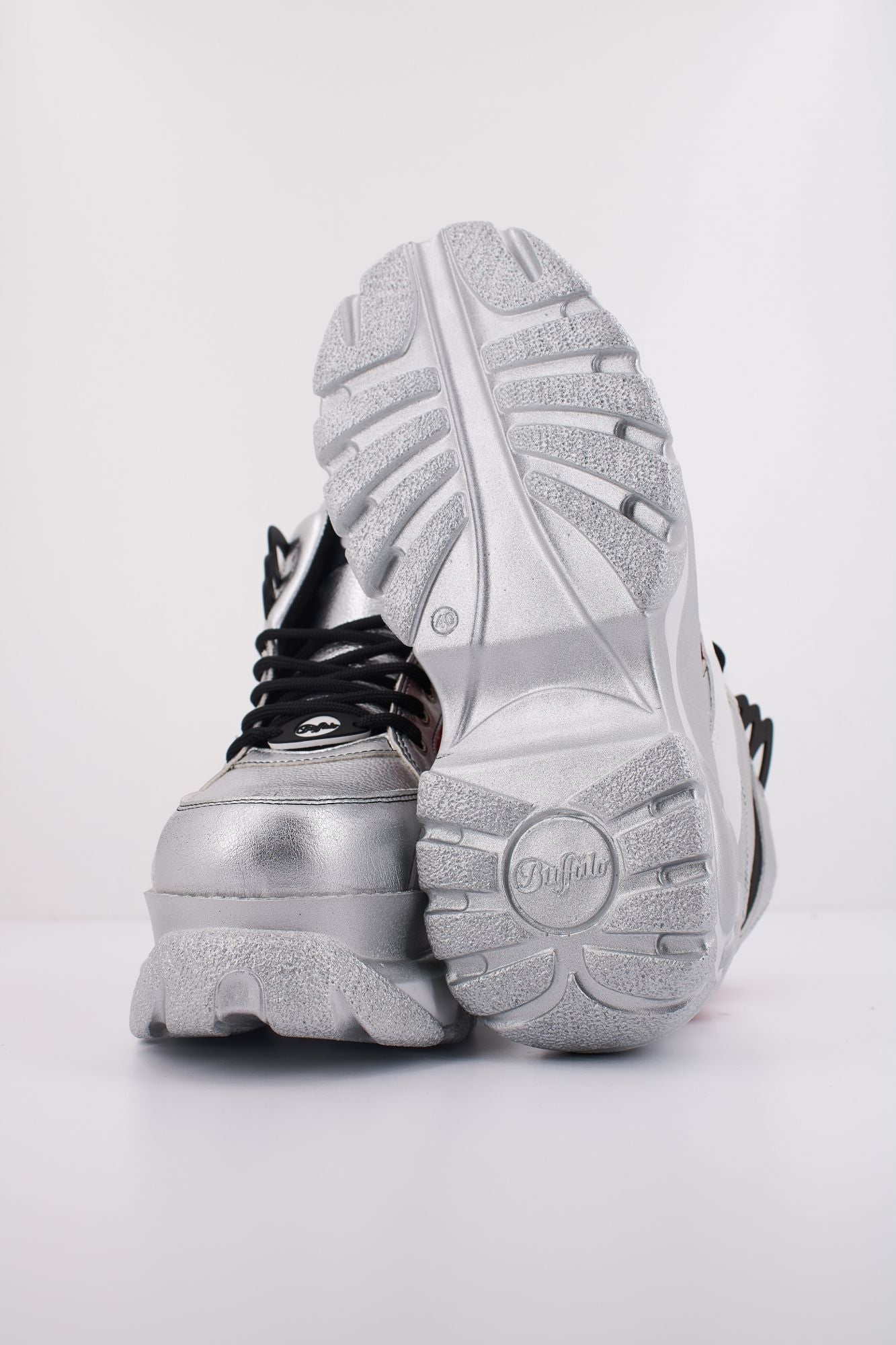 BUFFALO 1340-14 2.0 en color PLATA (5)