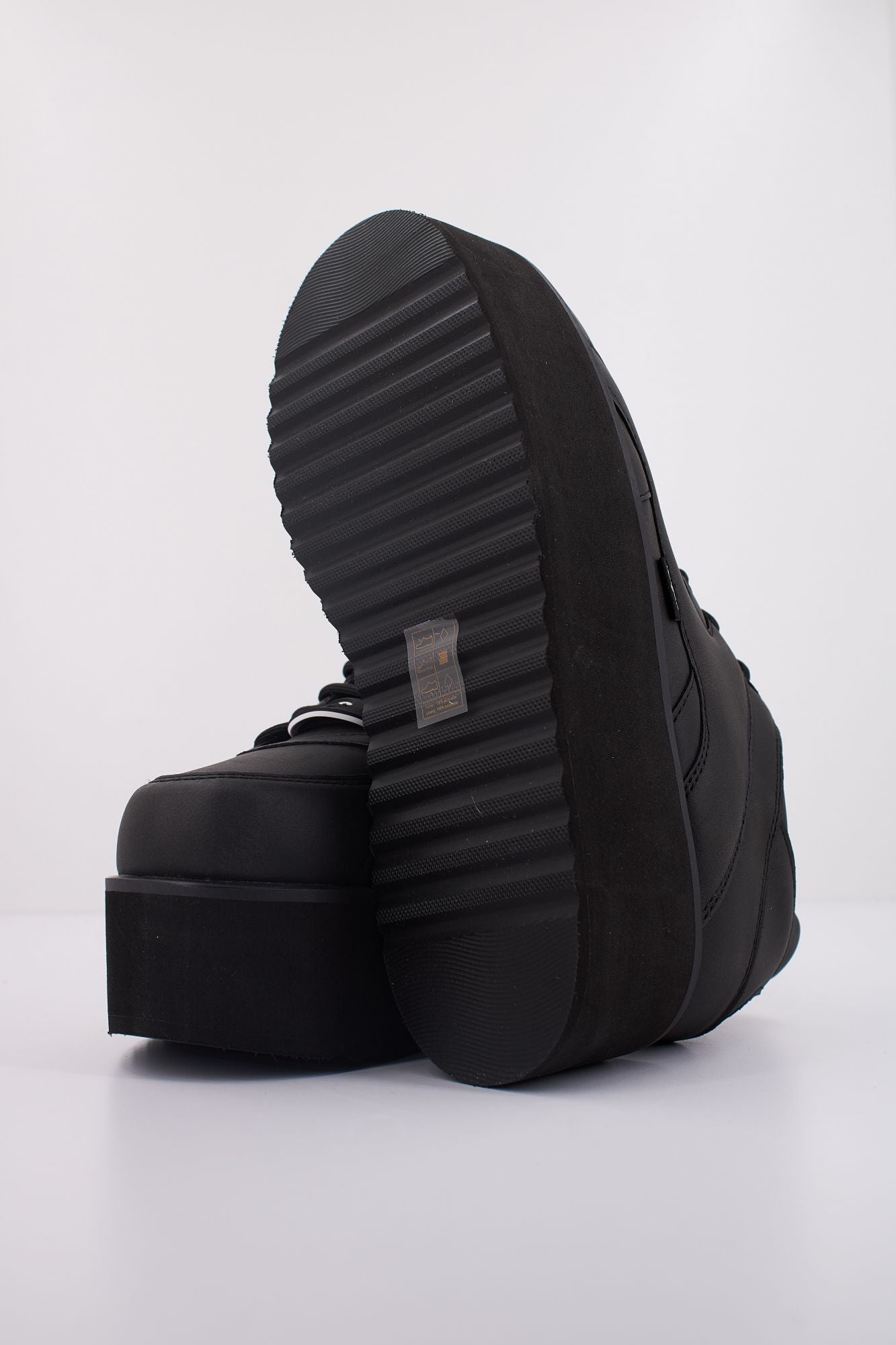 BUFFALO en color NEGRO (5)