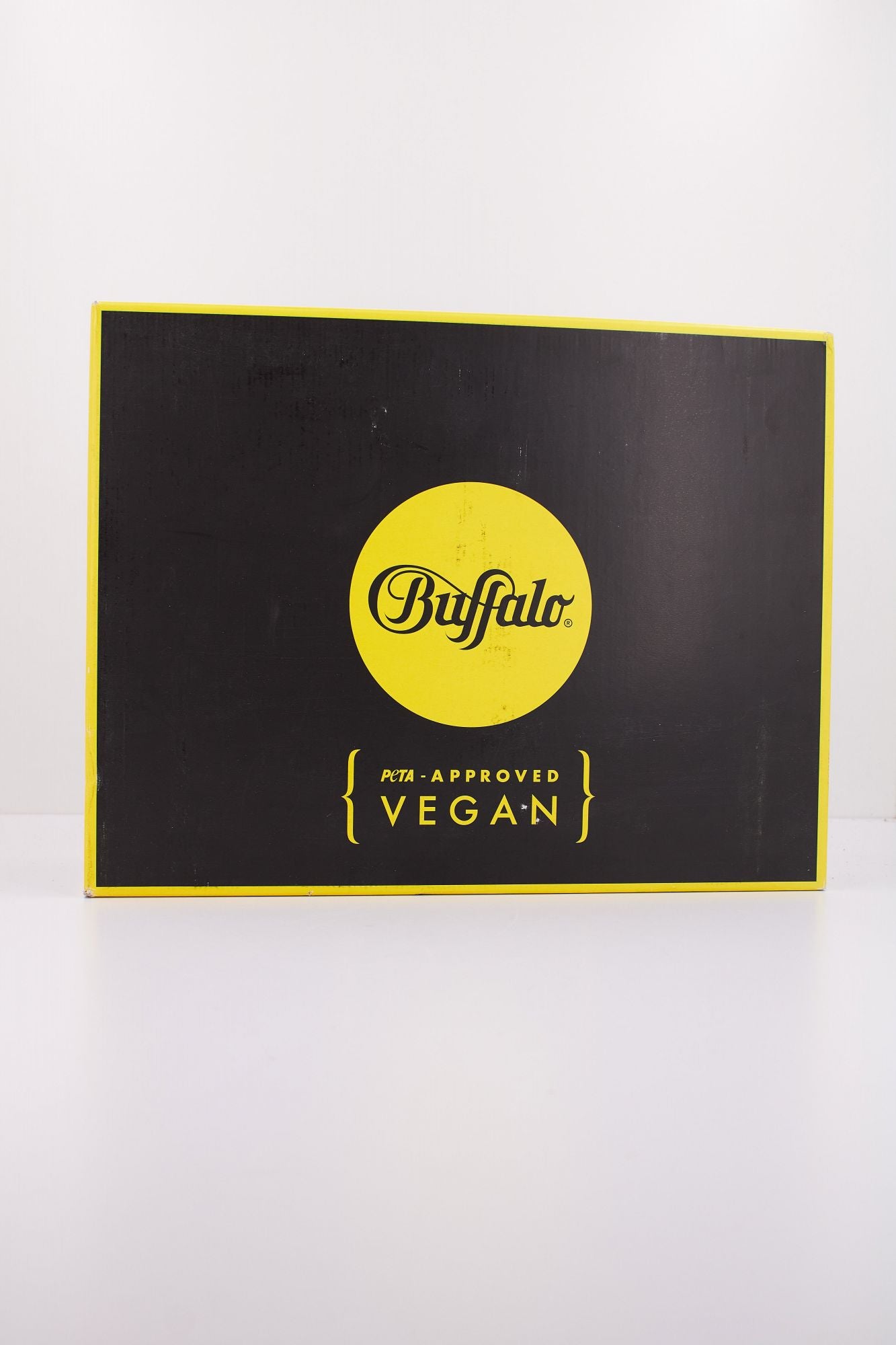 BUFFALO ASPHA CHELSEA MID en color NEGRO (6)