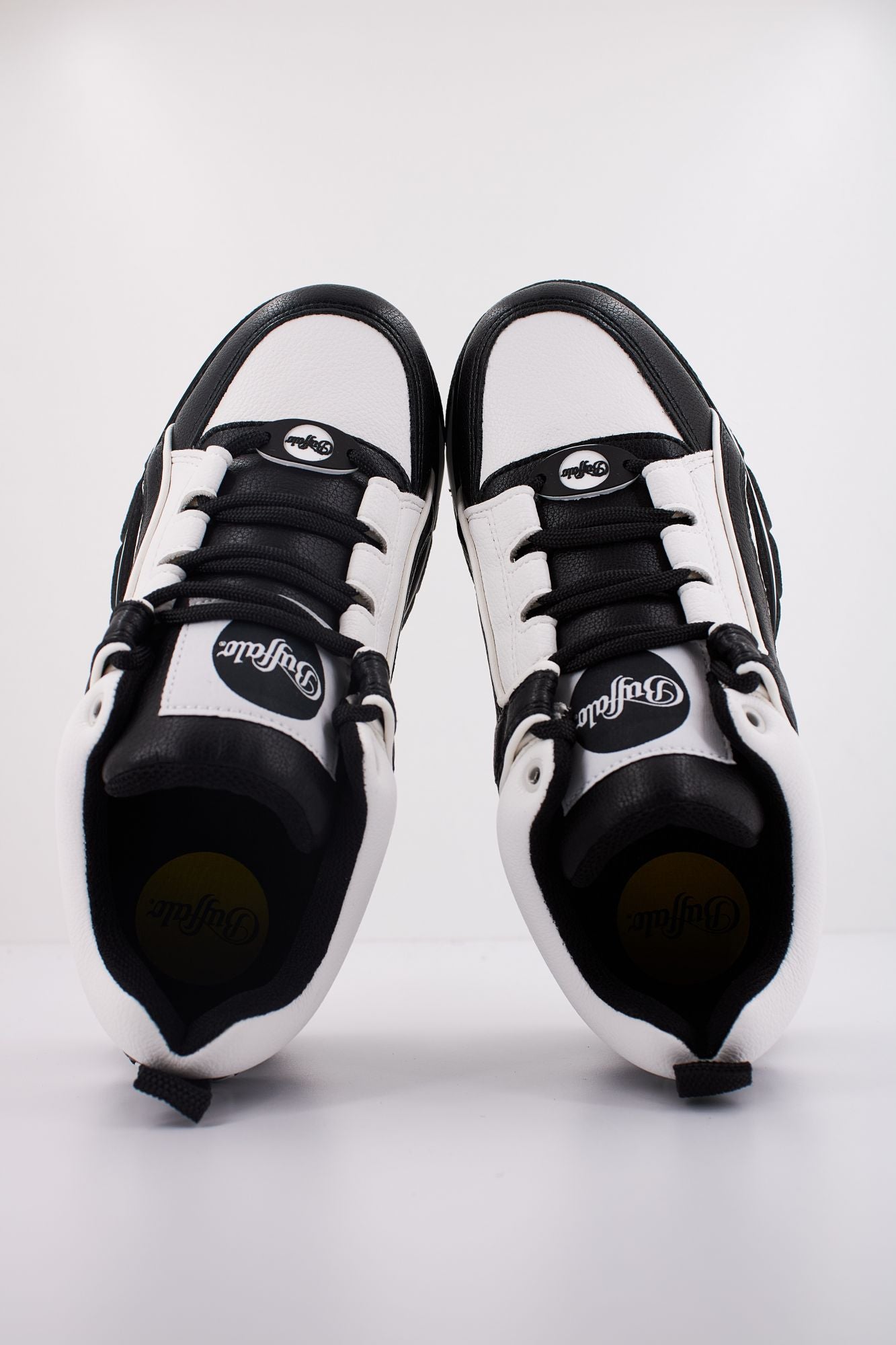 BUFFALO VEGA en color BLANCO (3)