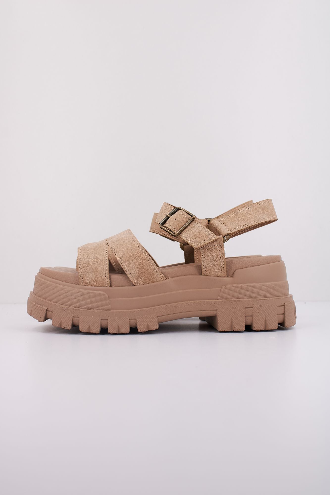 BUFFALO ASPHA TS en color BEIS (1)