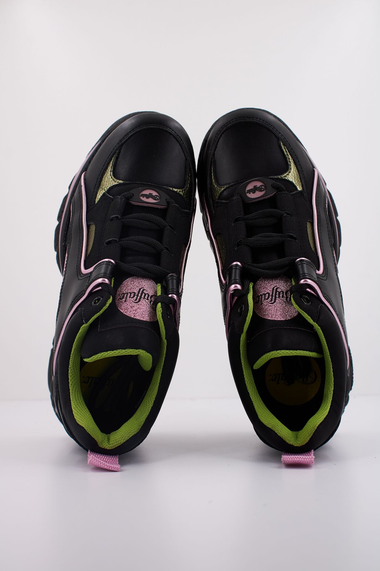 BUFFALO REV en color NEGRO (3)