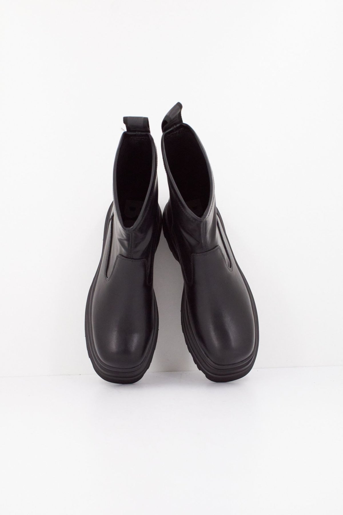 BUFFALO JUPITER SOCK BOOT en color NEGRO (3)