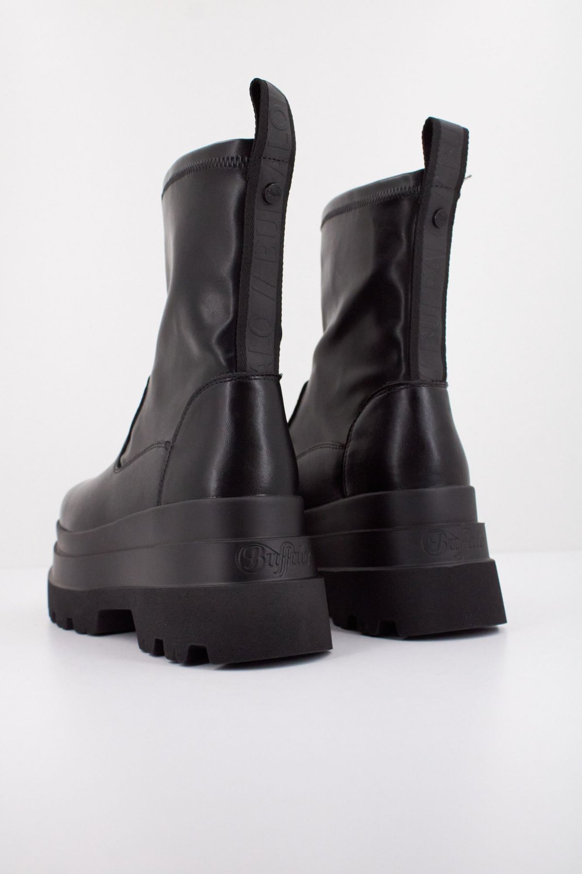 BUFFALO JUPITER SOCK BOOT en color NEGRO (4)